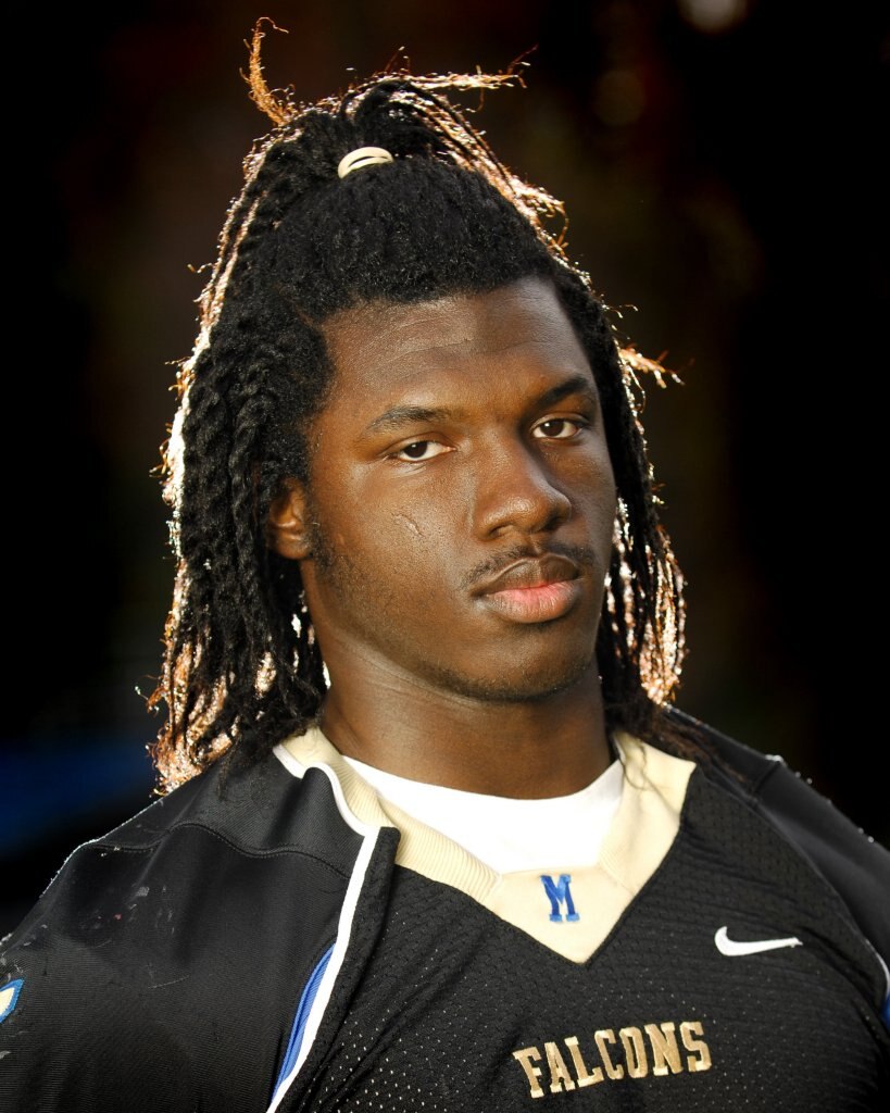 Five-star linebacker Tony Steward is weighing ACC foes Clemson and Florida State.