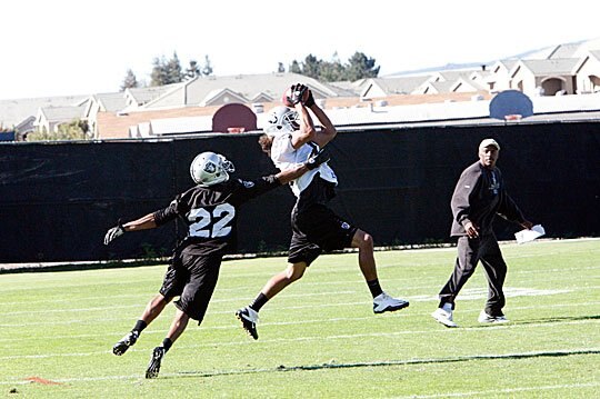 Walter McFadden defends Todd Watkins in practice earlier this week.