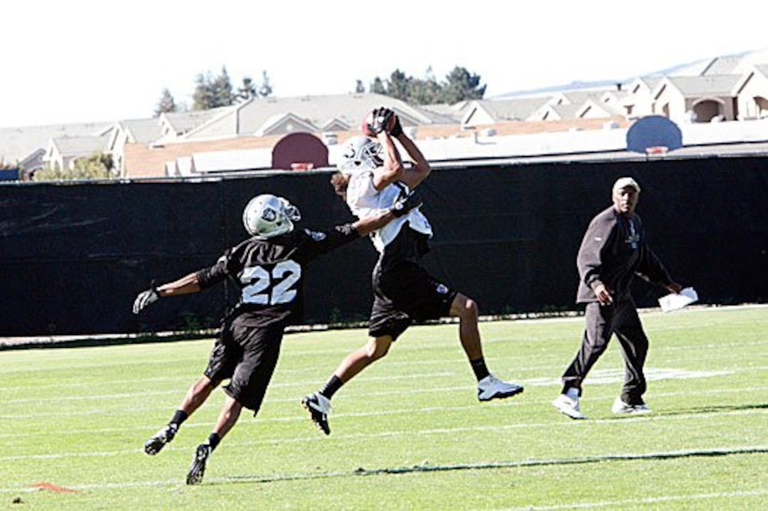 Walter McFadden defends Todd Watkins in practice earlier this week.