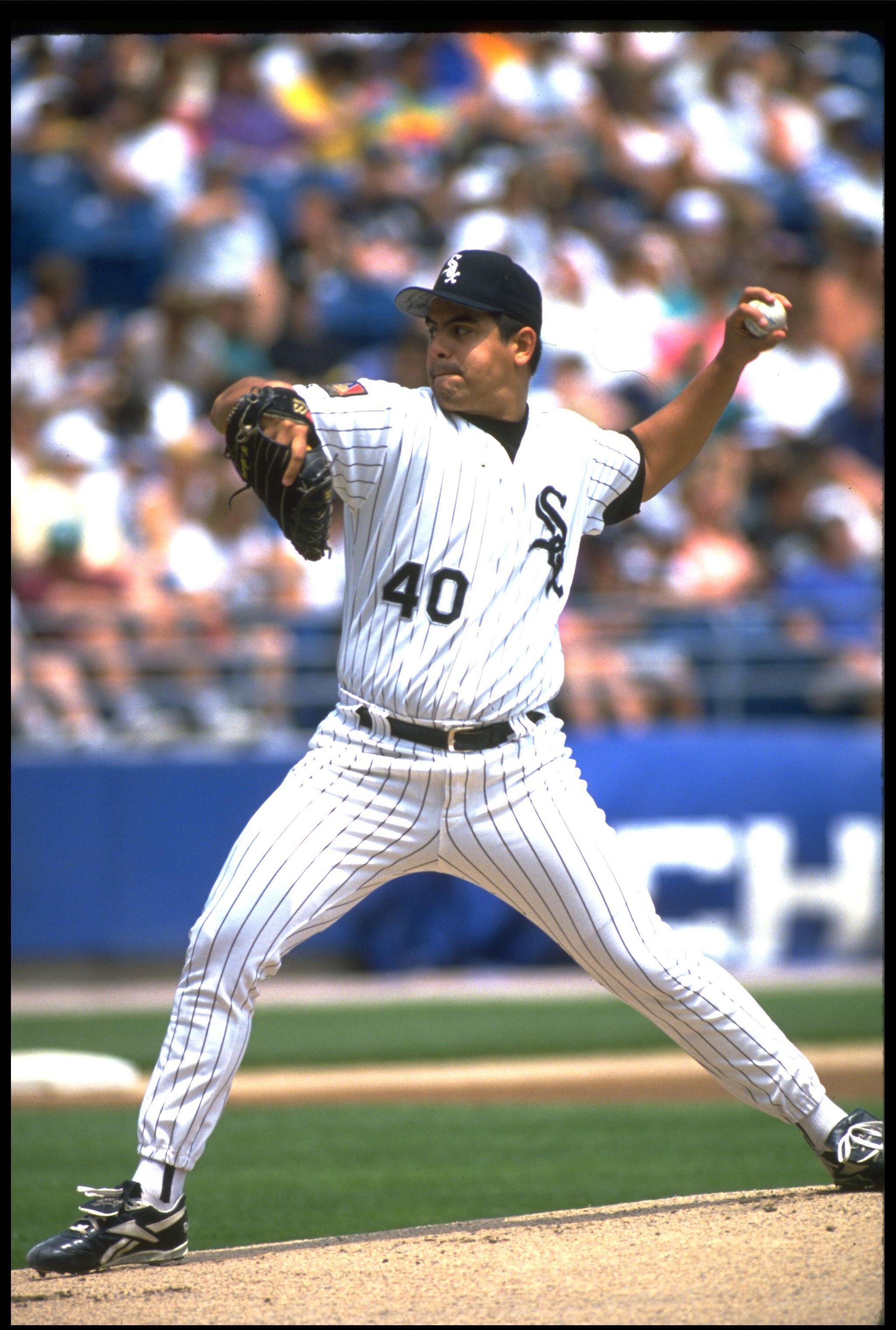 JUN 1994:  WILSON ALVAREZ PITCHES FOR THE CHICAGO WHITE SOX DURING THEIR GAME AT COMISKEY PARK IN CHICAGO, ILLINOIS.  MANDATORY CREDIT: JONATHAN DANIEL/ALLSPORT.