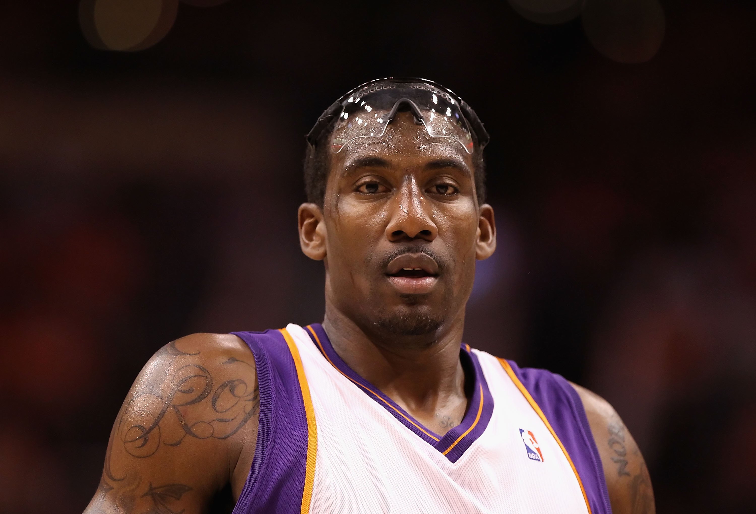 PHOENIX - MAY 23:  Amar'e Stoudemire #1 of the Phoenix Suns during Game Three of the Western Conference finals of the 2010 NBA Playoffs against the Los Angeles Lakers at US Airways Center on May 23, 2010 in Phoenix, Arizona. The Suns defeated the Lakers 1