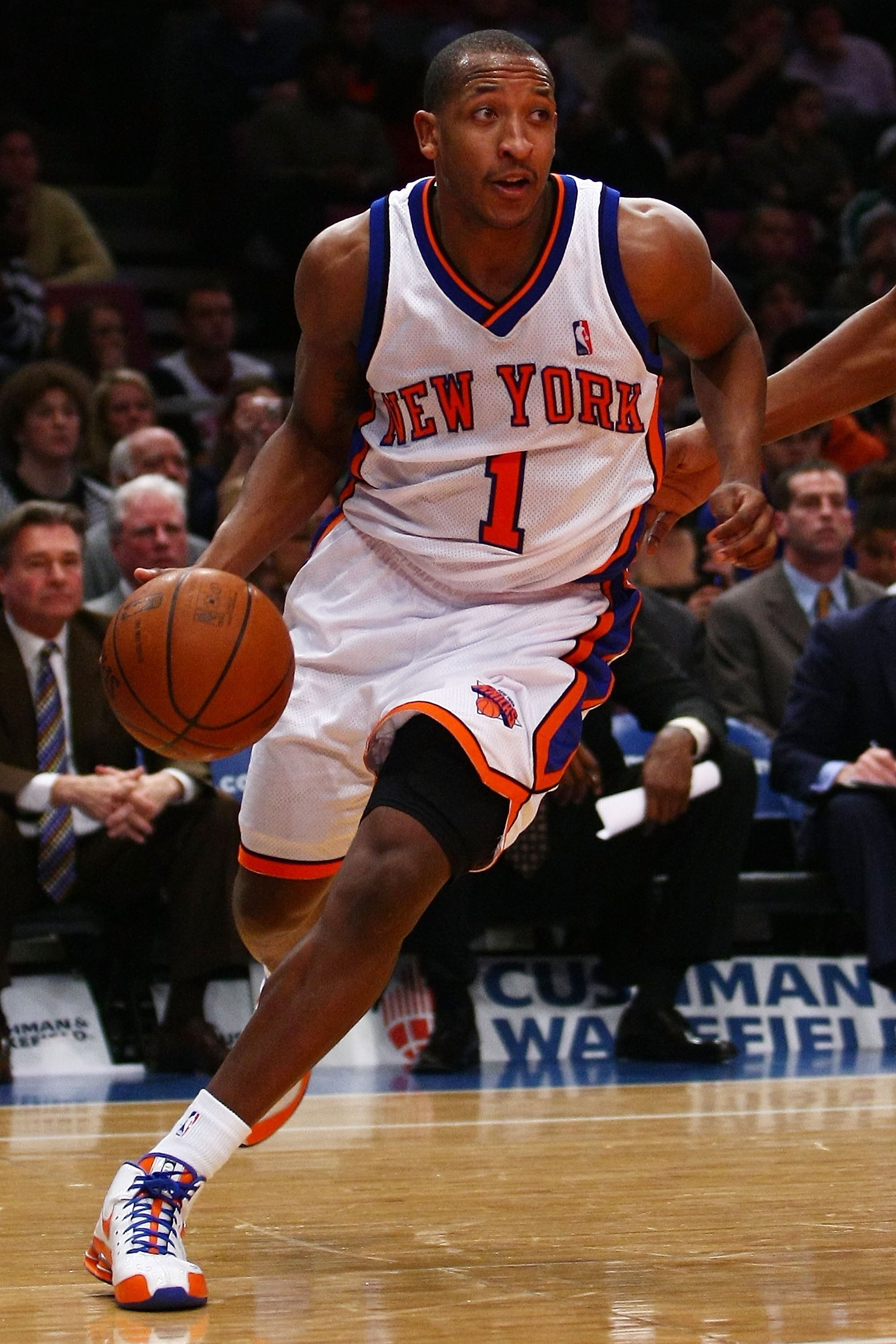 NEW YORK - FEBRUARY 06:  Chris Duhon #1 of the New York Knicks drives the ball against the Boston Celtics at Madison Square Garden on February 6, 2009 in New York City. NOTE TO USER: User expressly acknowledges and agrees that, by downloading and/or using