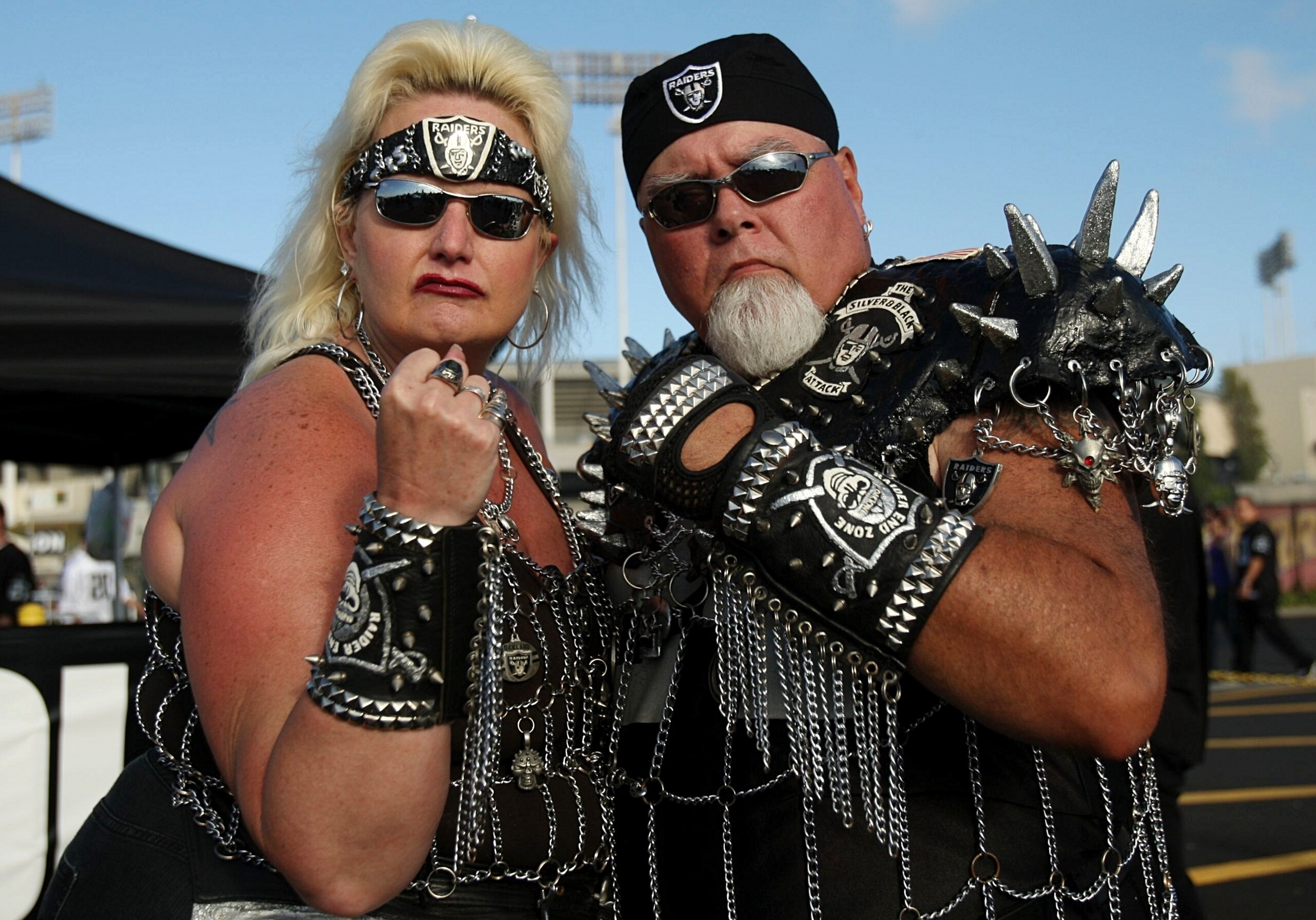OAKLAND, CA - SEPTEMBER 14:  Fans of the Oakland Raiders support their team while tailgating in the parking lot prior to the Raiders playing against the San Diego Chargers on September 14, 2009 at the Oakland-Alameda County Coliseum in Oakland, California