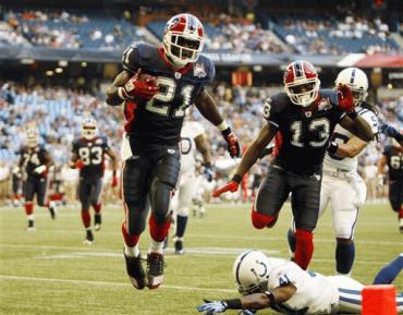C.J. Spiller jukes through Colts defense to score on 31 yard rush