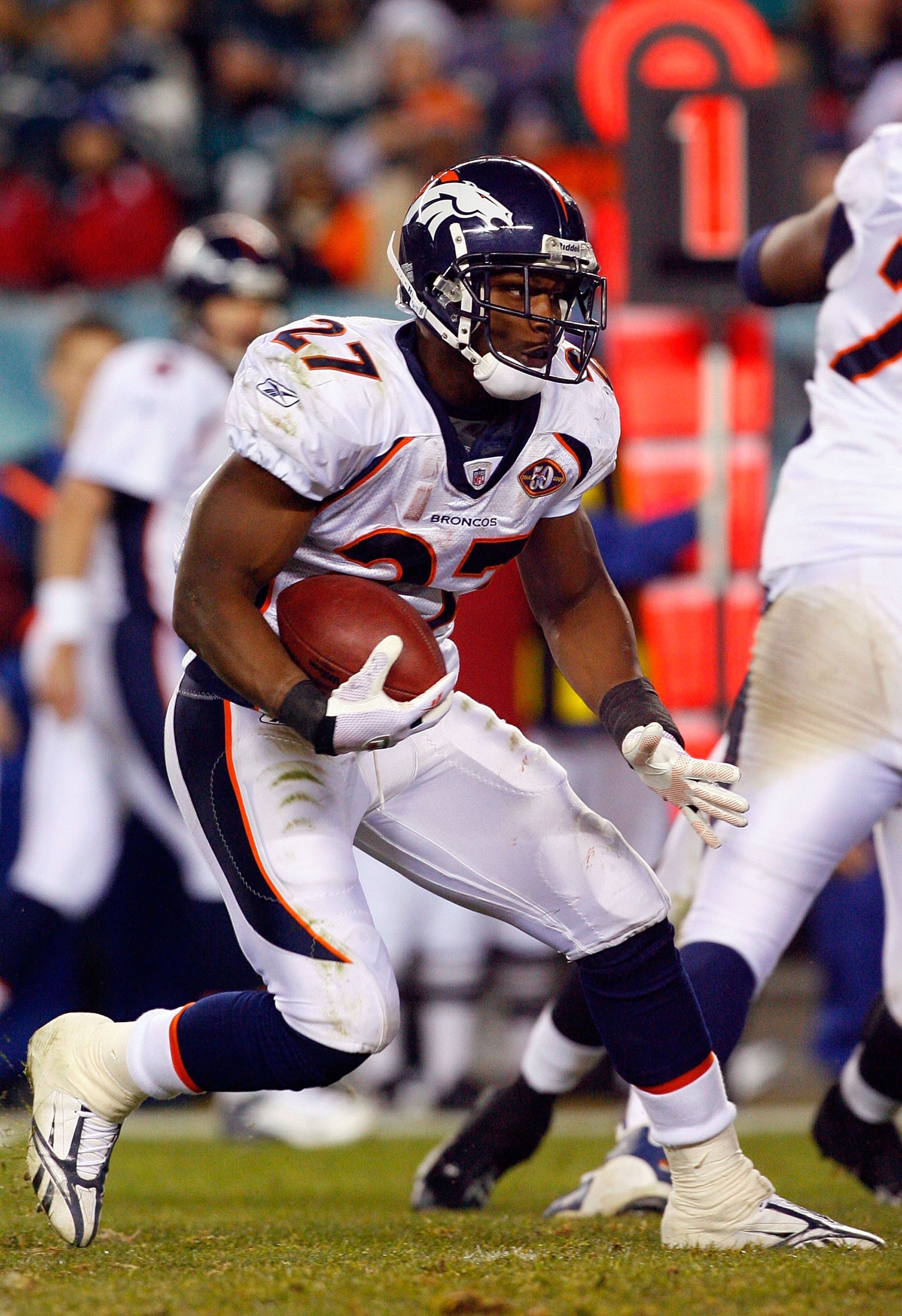 PHILADELPHIA - DECEMBER 27:  Knowshon Moreno #27 of the Denver Broncos runs the ball against the Philadelphia Eagles on December 27, 2009 at Lincoln Financial Field in Philadelphia, Pennsylvania. The Eagles defeated the Broncos 30-27.  (Photo by Jim McIsa