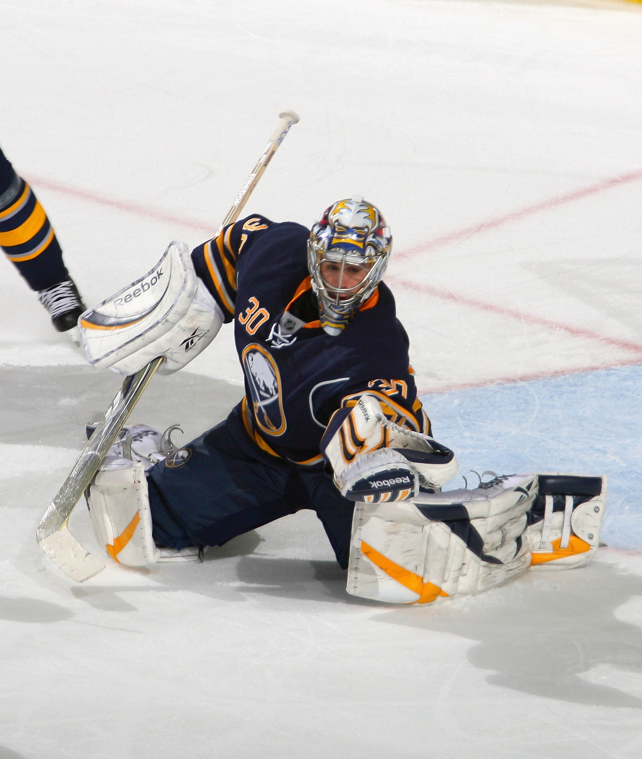 BUFFALO, NY - APRIL 06: Ryan Miller #30  of the Buffalo Sabres makes a glove save in the second period against the New York Rangers at HSBC Arena on April 6, 2010 in Buffalo, New York.  (Photo by Rick Stewart/Getty Images)