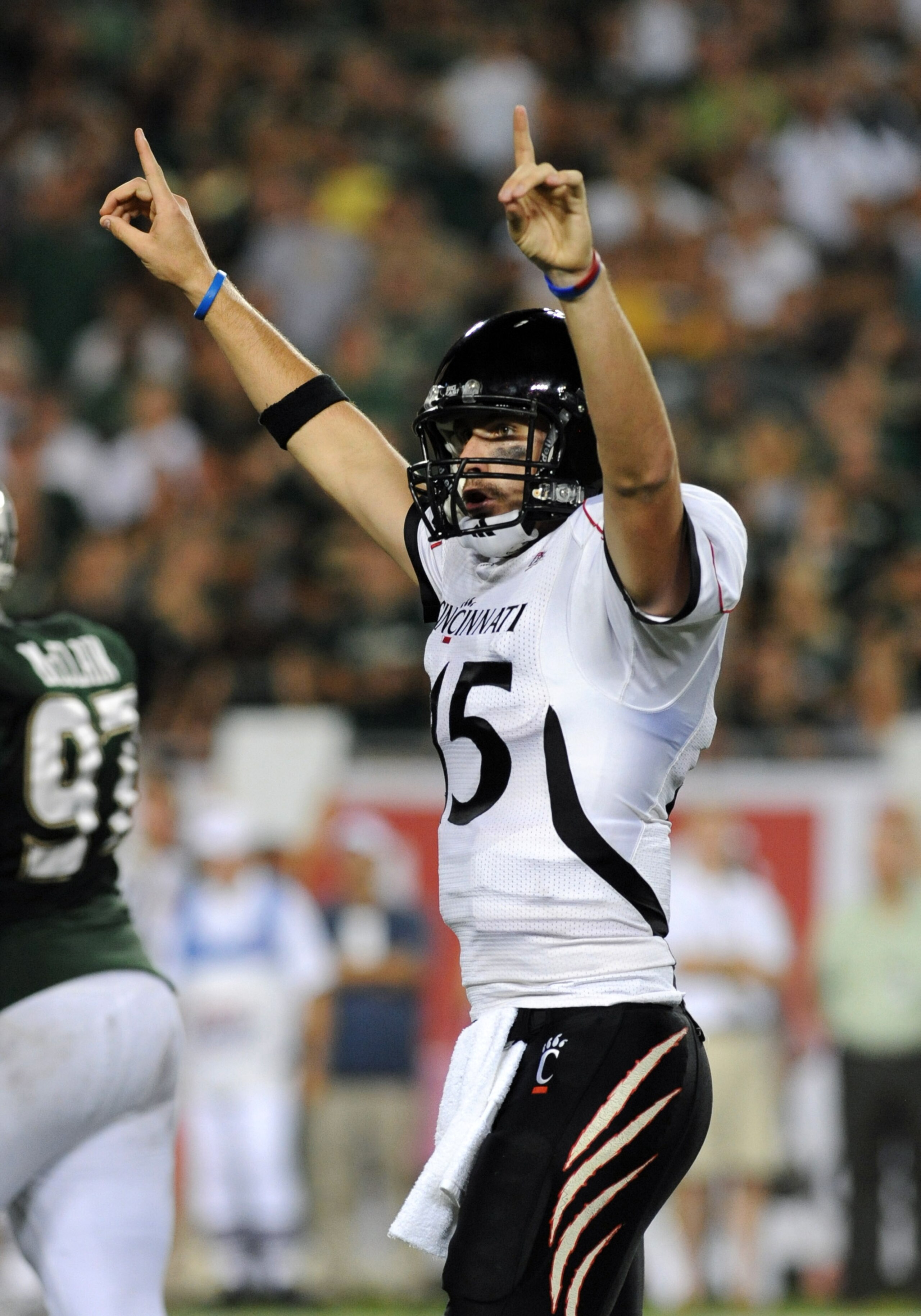 TAMPA, FL - OCTOBER 15: Quarterback Tony Pike #15 of the Cincinnati Bearcats celebrates a touchdown pass against the University of South Florida Bulls October 15, 2009 at Raymond James Stadium in Tampa, Florida.  (Photo by Al Messerschmidt/Getty Images)