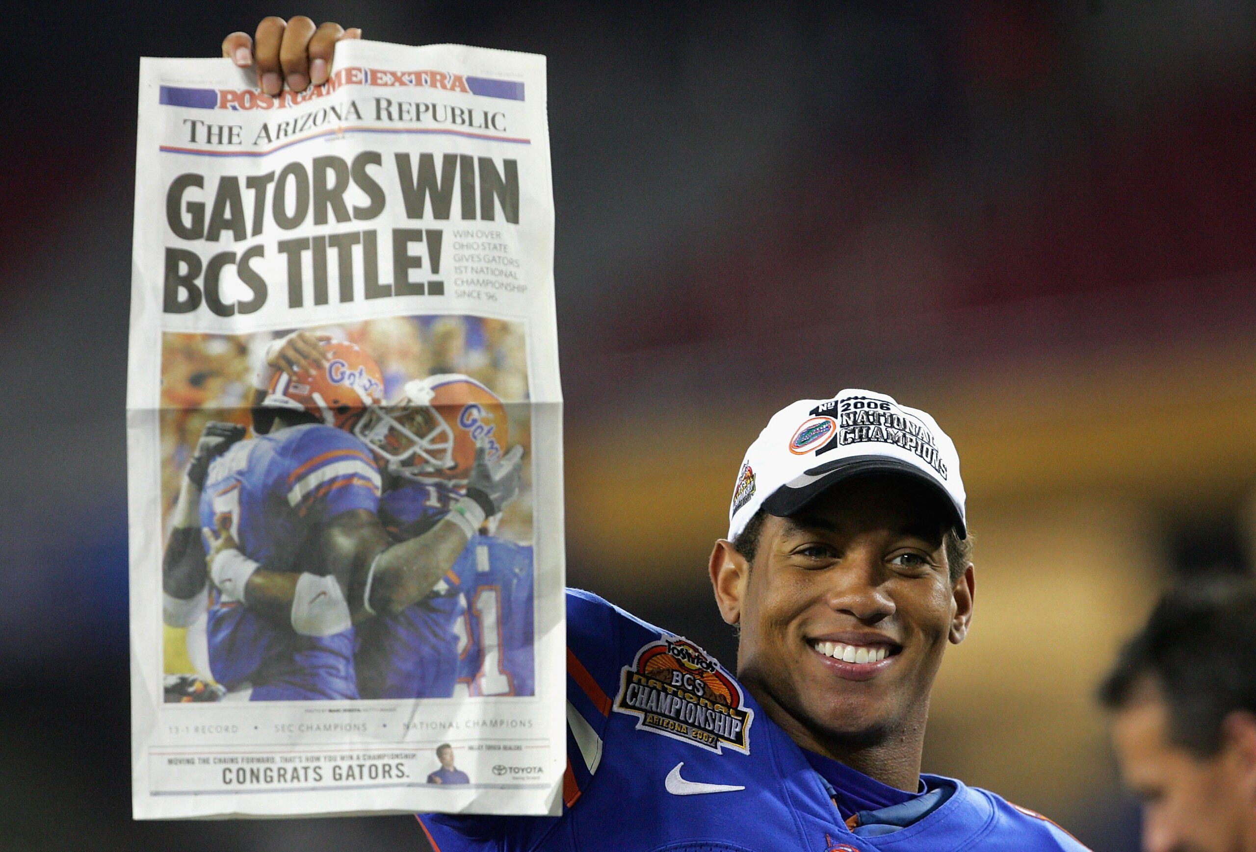 GLENDALE, AZ - JANUARY 08:  Quarterback Chris Leak #12 of the Florida Gators celebrates after defeating the Ohio State Buckeyes in the 2007 Tostitos BCS National Championship Game at the University of Phoenix Stadium on January 8, 2007 in Glendale, Arizon