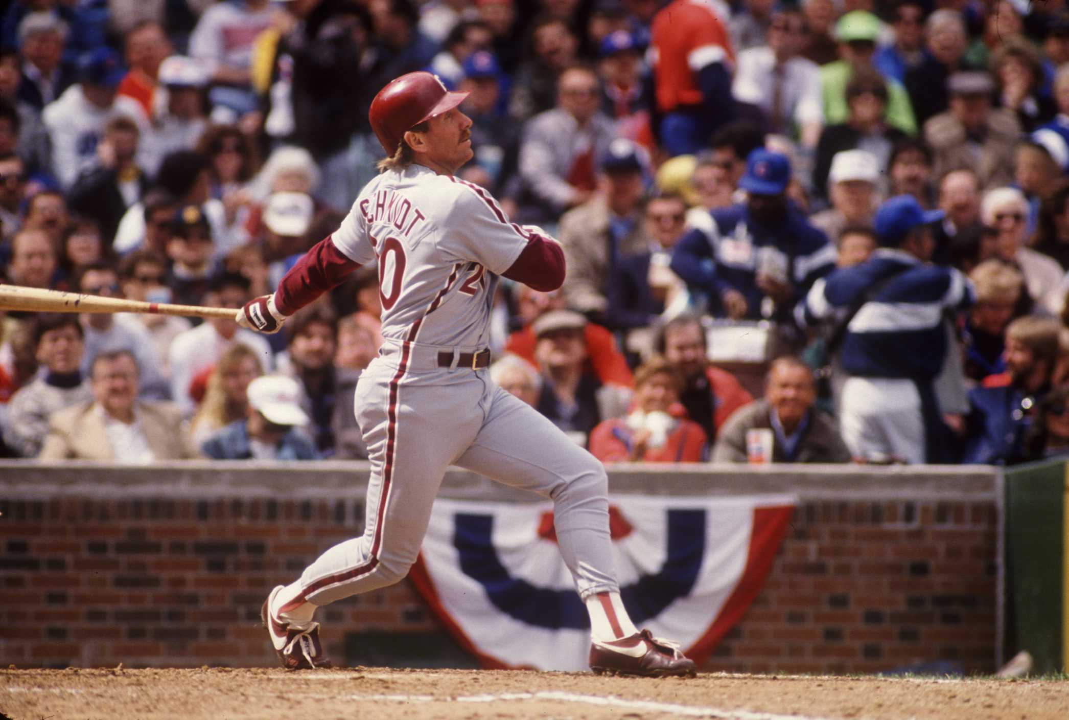 Mike Schmidt of the Philadelphia Phillies in action during the 1989 season. Mandatory Credit: Allsport USA/ALLSPORT