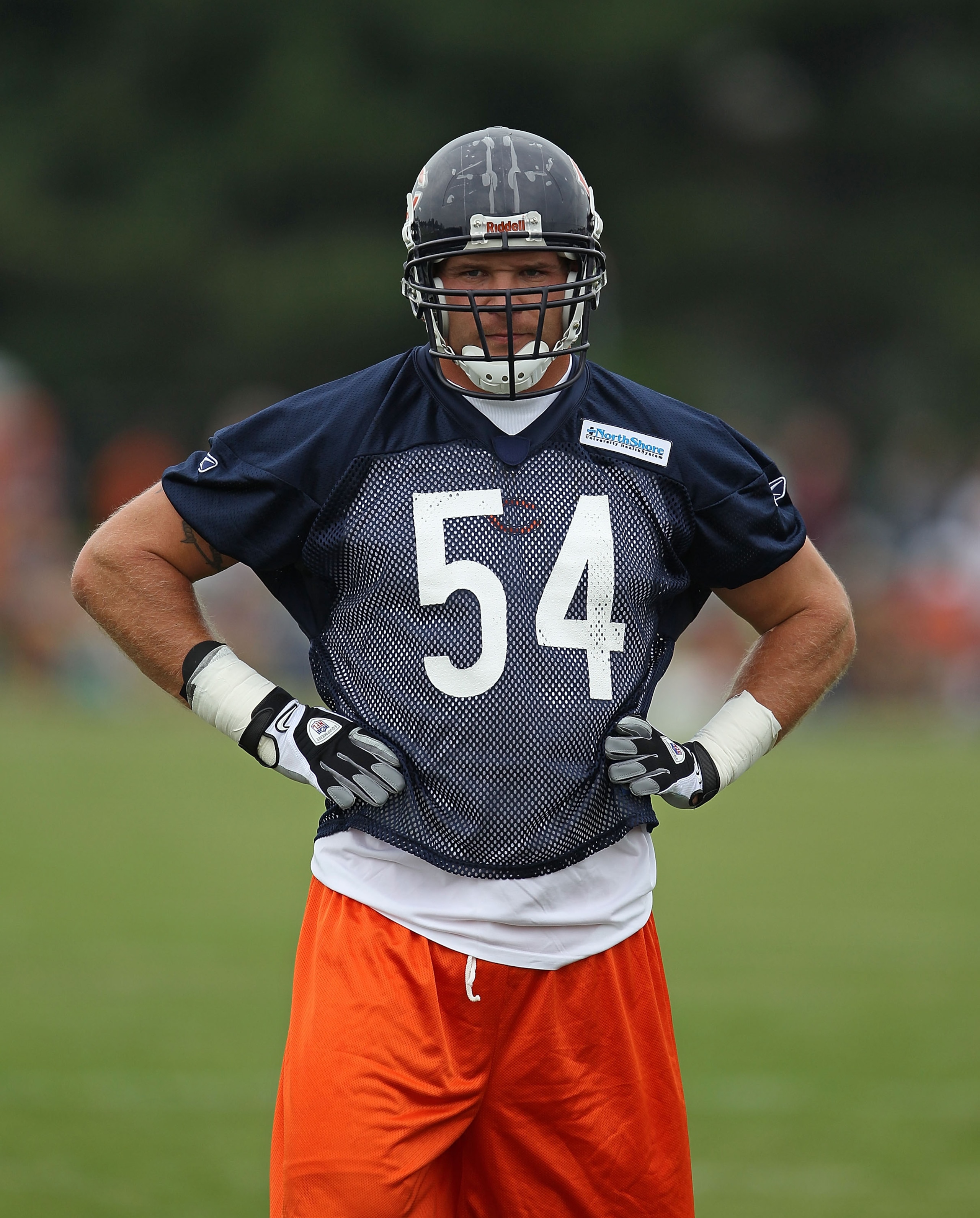 BOURBONNAIS, IL - JULY 30: Brian Urlacher #54 of the Chicago Bears watches teammates during a summer training camp practice at Olivet Nazarene University on July 30, 2010 in Bourbonnais, Illinois.  (Photo by Jonathan Daniel/Getty Images)