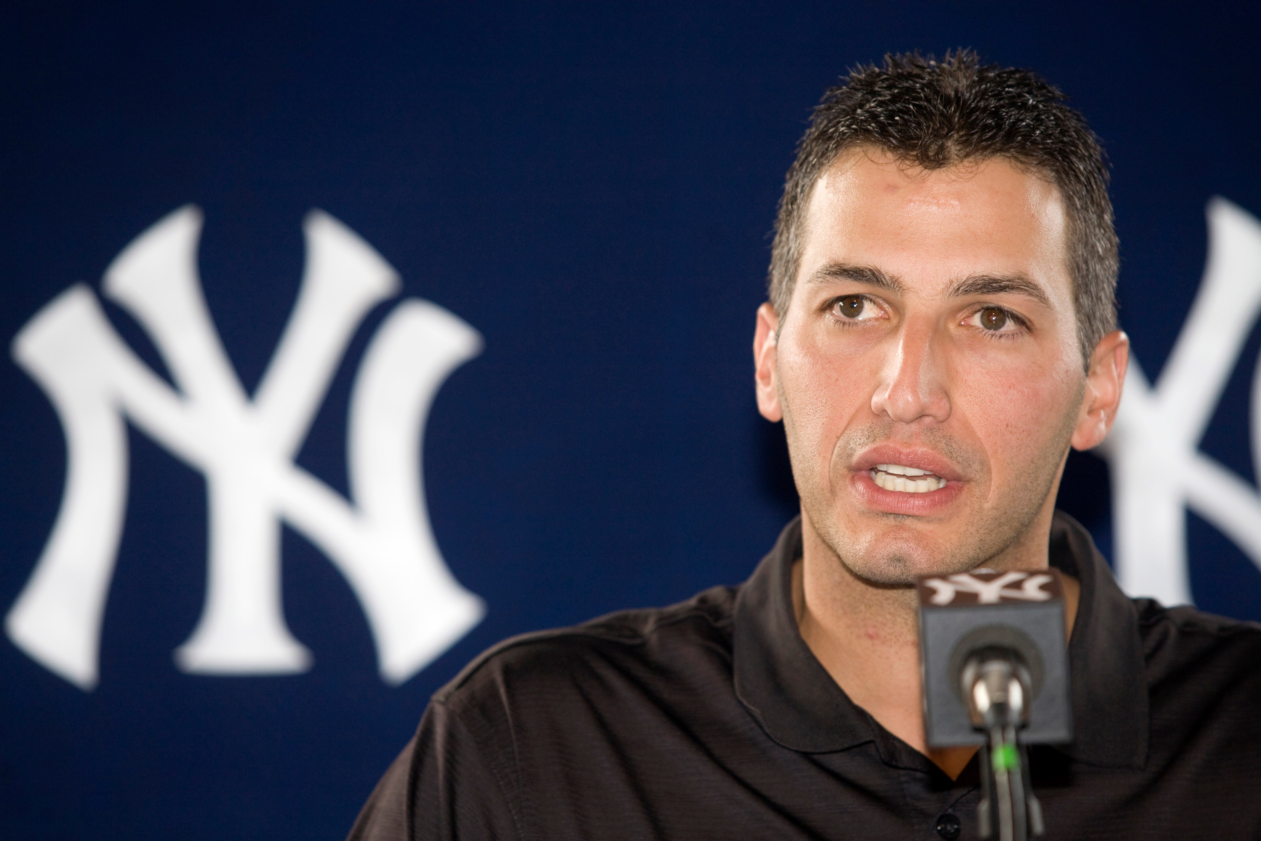 TAMPA, FL - FEBRUARY 18:  Andy Pettitte of the New York Yankees speaks to the media during his press conference to discuss his HGH (Human Growth Hormone) use on February 18, 2008 at Legends Field in Tampa, Florida.  (Photo by Robert Browman/Getty Images)