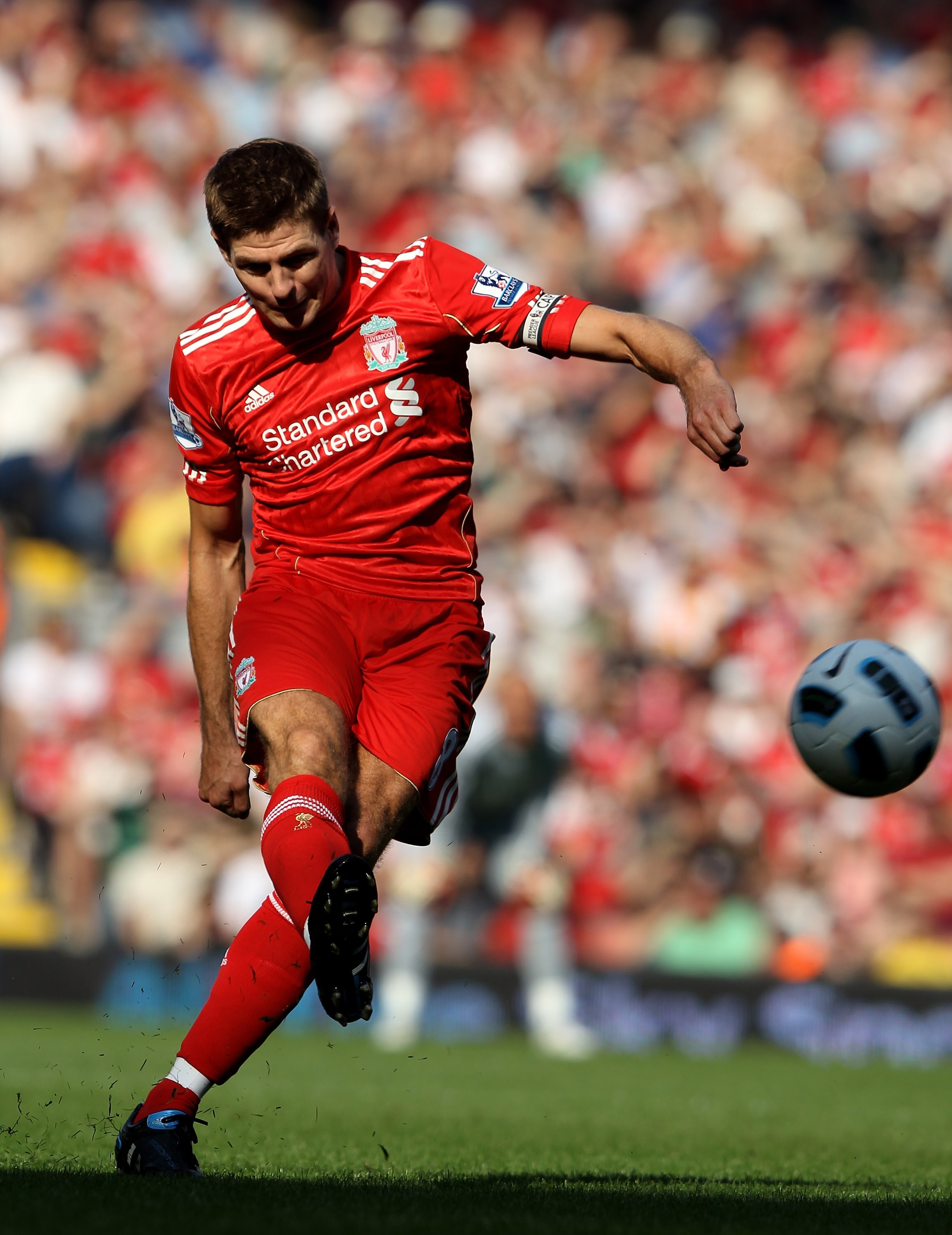 LIVERPOOL, ENGLAND - AUGUST 15:  Steven Gerrard of Liverpool in action during the Barclays Premier League match between Liverpool and Arsenal at Anfield on August 15, 2010 in Liverpool, England.  (Photo by Clive Brunskill/Getty Images)
