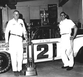 photo credit:  Legends of NASCAR
