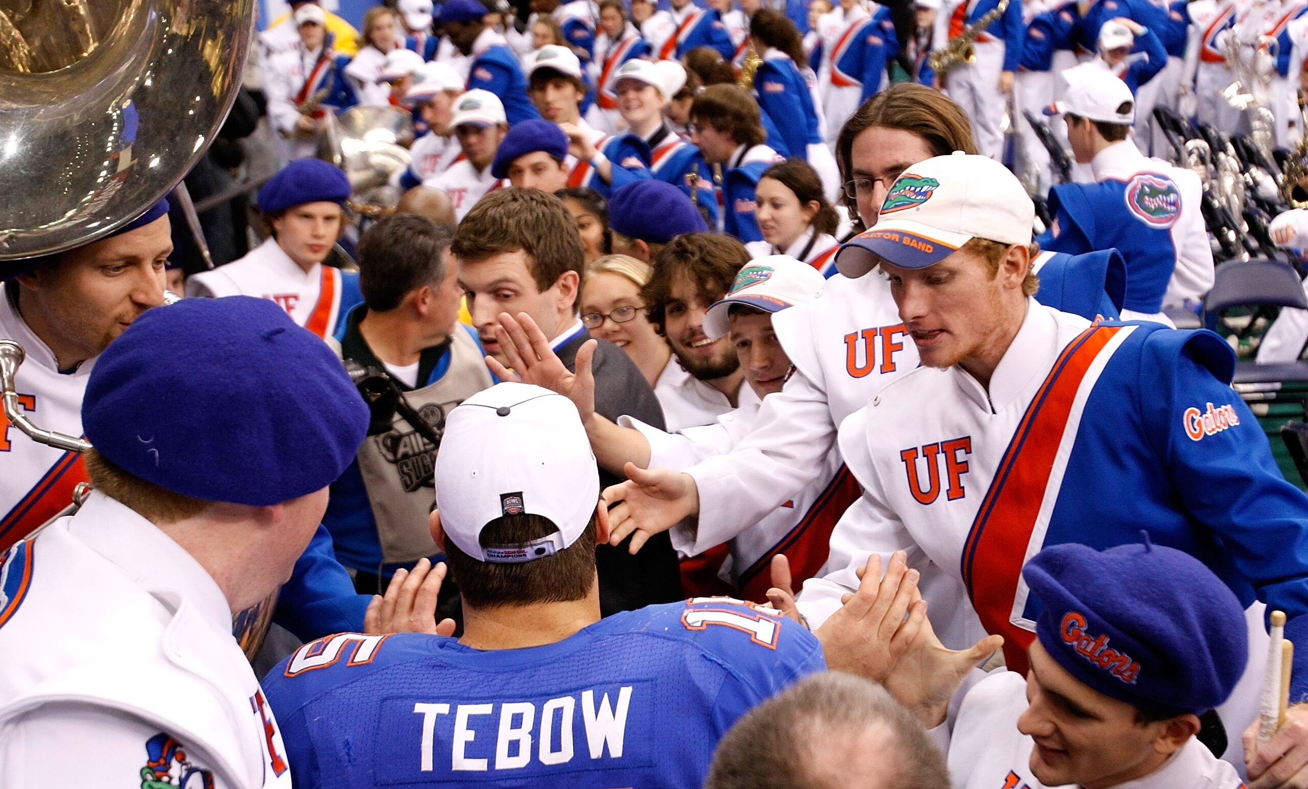 NEW ORLEANS - JANUARY 01: Quarterback Tim Tebow #15 of the Florida Gators celebrates after defeating the Cincinnati Bearcats 24-51 during the Allstate Sugar Bowl at the Louisana Superdome on January 1, 2010 in New Orleans, Louisiana. (Photo by Kevin C. NEW ORLEANS - JANUARY 01: Quarterback Tim Tebow #15 of the Florida Gators celebrates after defeating the Cincinnati Bearcats 24-51 during the Allstate Sugar Bowl at the Louisana Superdome on January 1, 2010 in New Orleans, Louisiana. (Photo by Kevin C.