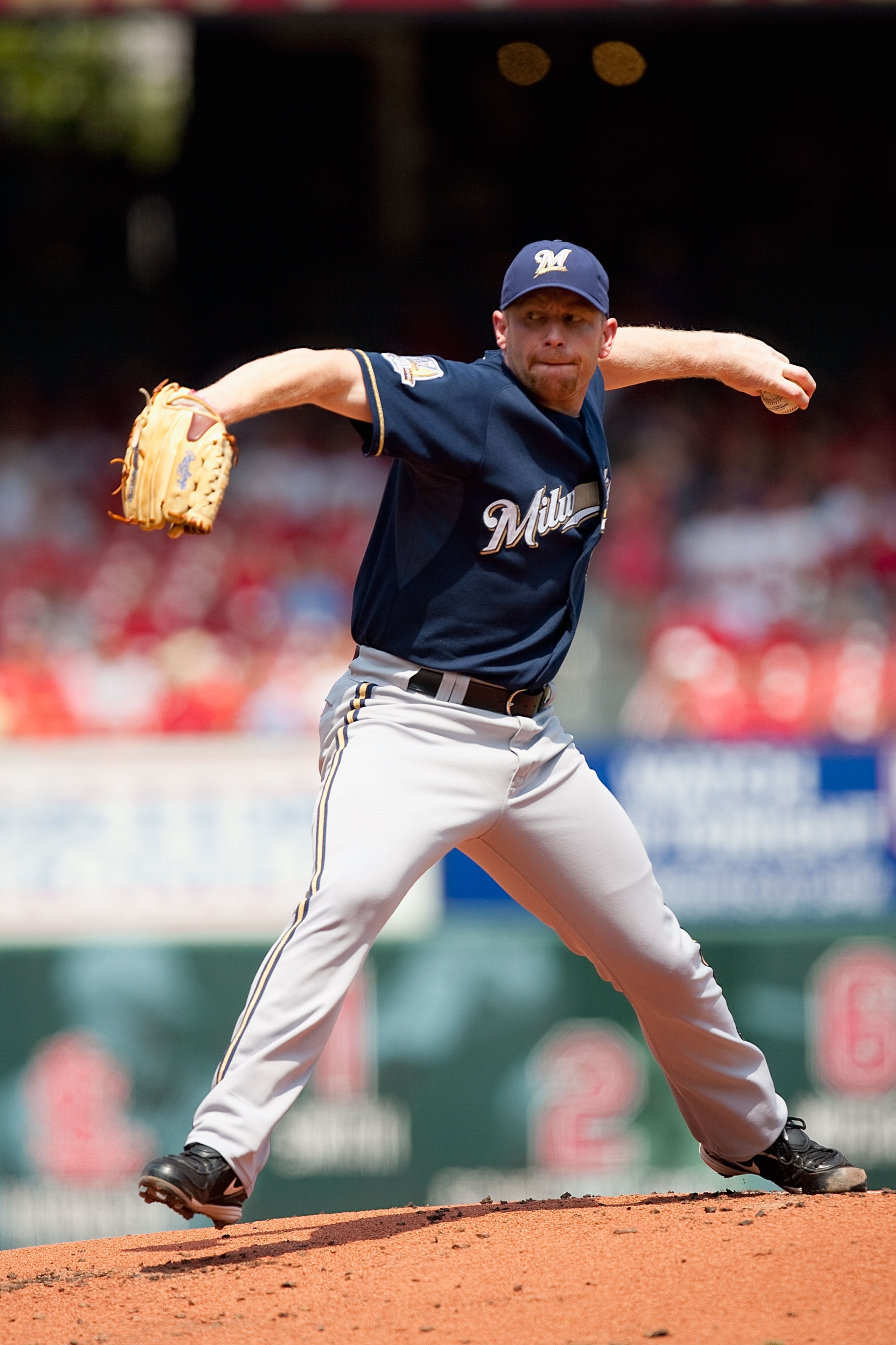 ST. LOUIS - AUGUST 18: Starting pitcher Randy Wolf #43 of the Milwaukee Brewers throws against the St. Louis Cardinals at Busch Stadium on August 18, 2010 in St. Louis, Missouri.  The Brewers beat the Cardinals 3-2.  (Photo by Dilip Vishwanat/Getty Images