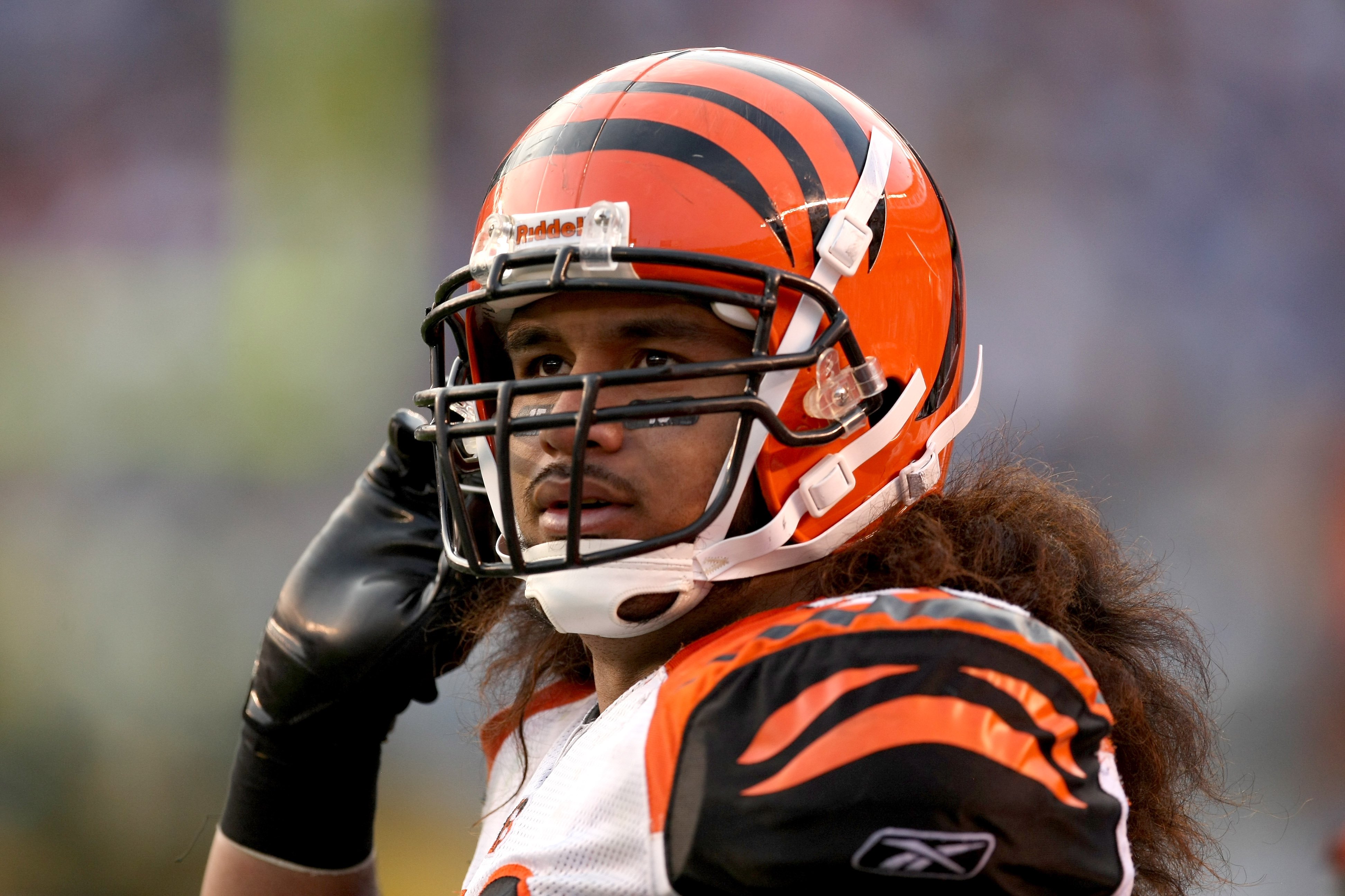 SAN DIEGO - DECEMBER 20:  Linebacker Rey Maualuga #58 of the Cincinnati Bengals on the field against the San Diego Chargers on December 20, 2009 at Qualcomm Stadium in San Diego, California.  The Chargers won 27-24.  (Photo by Stephen Dunn/Getty Images)