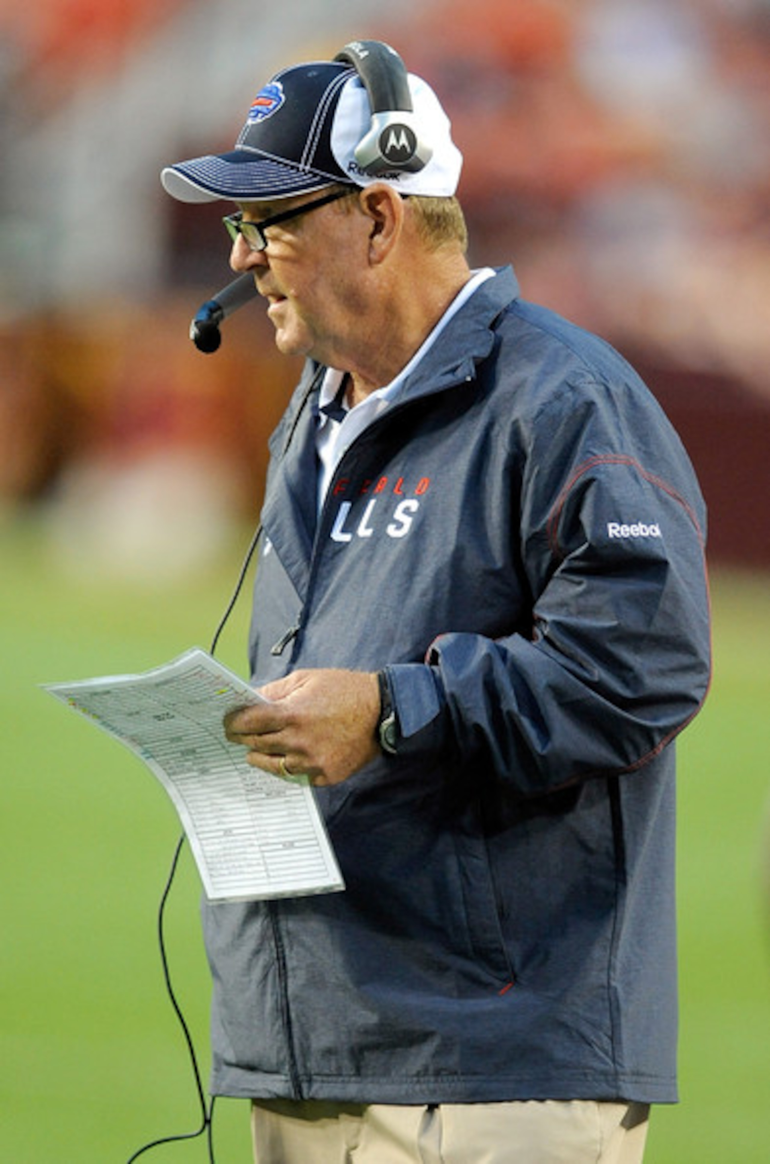 Head Coach Chan Gailey Calls In a Play
