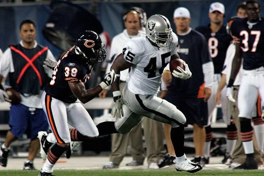 Marcel Reece takes a screen pass 40 yards
