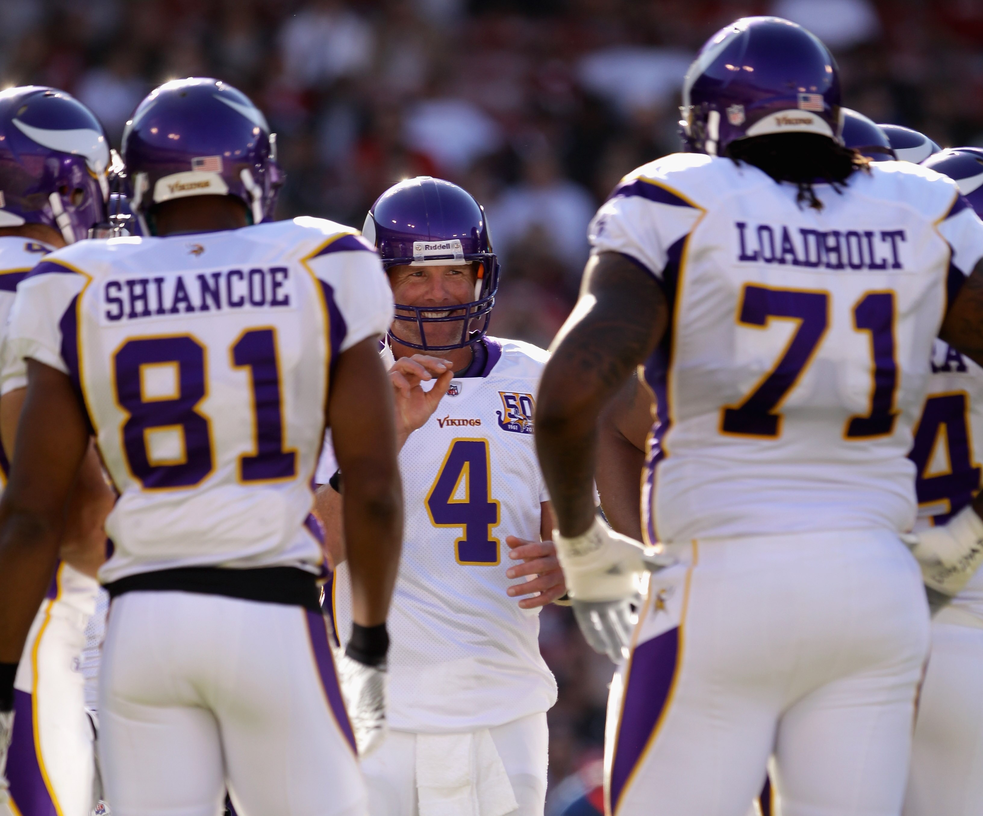 SAN FRANCISCO - AUGUST 22:  Brett Favre #4 of the Minnesota Vikings talks to his team in the huddle during their preseason game against the San Francisco 49ers at Candlestick Park on August 22, 2010 in San Francisco, California.  (Photo by Ezra Shaw/Getty