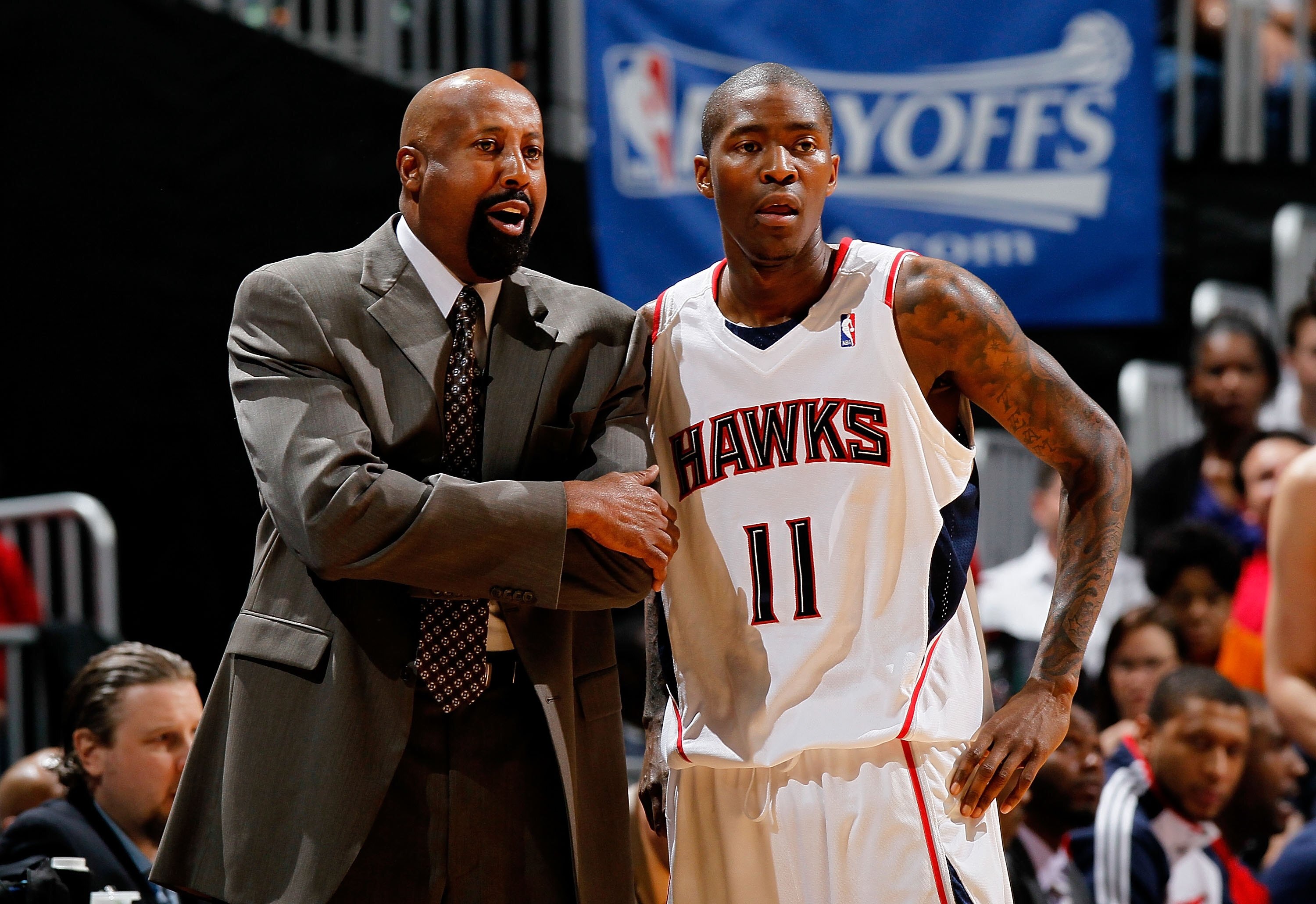 ATLANTA - MAY 10:  Head coach Mike Woodson and Jamal Crawford #11 of the Atlanta Hawks against the Orlando Magic during Game Four of the Eastern Conference Semifinals of the 2010 NBA Playoffs at Philips Arena on May 10, 2010 in Atlanta, Georgia.  NOTE TO