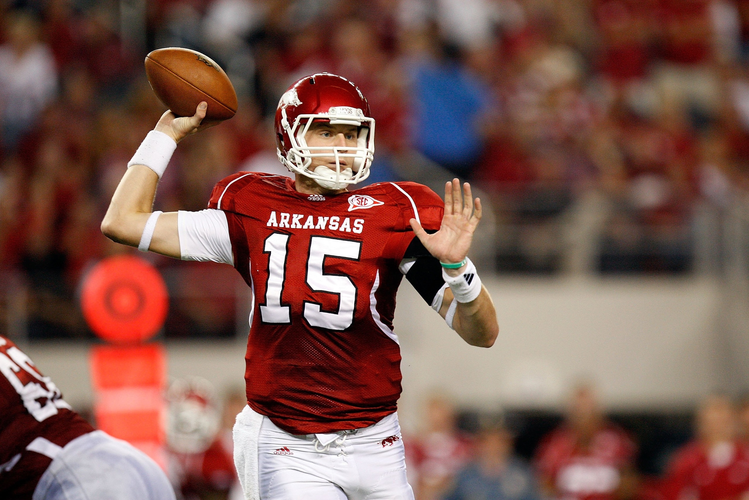 ARLINGTON, TX - OCTOBER 03:  Quarterback Ryan Mallett #15 of the Texas A&M Aggies at Cowboys Stadium on October 3, 2009 in Arlington, Texas.  (Photo by Ronald Martinez/Getty Images)