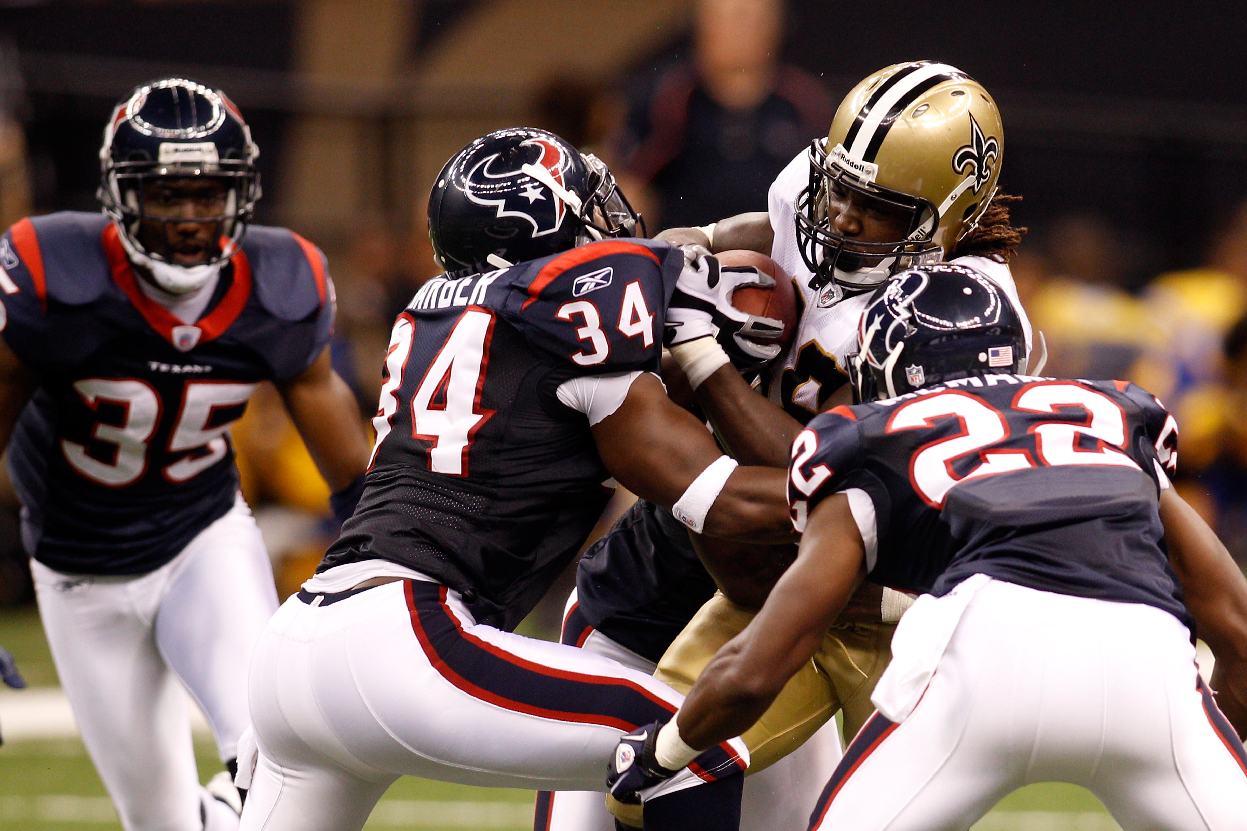 NEW ORLEANS - AUGUST 21:  Chris Ivory #48 of the New Orleans Saints in action during the game against the Houston Texans at the Louisiana Superdome on August 21, 2010 in New Orleans, Louisiana.  (Photo by Chris Graythen/Getty Images)
