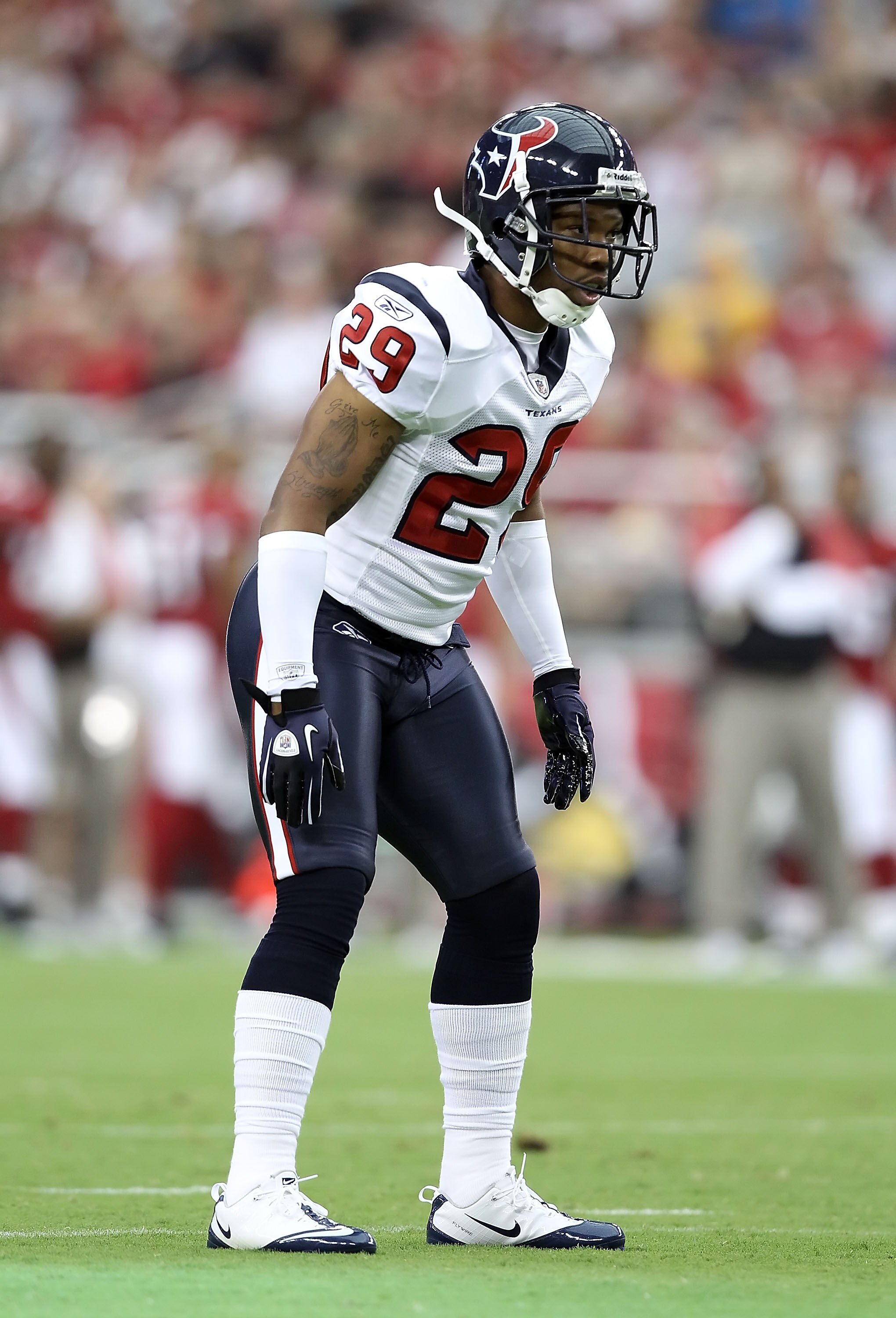 GLENDALE, AZ - AUGUST 14:  Corner back Glover Quin #29 of the Houston Texans during preseason NFL game against the Arizona Cardinals at the University of Phoenix Stadium on August 14, 2010 in Glendale, Arizona. The Cardinals defeated the Texans 19-16.  (P