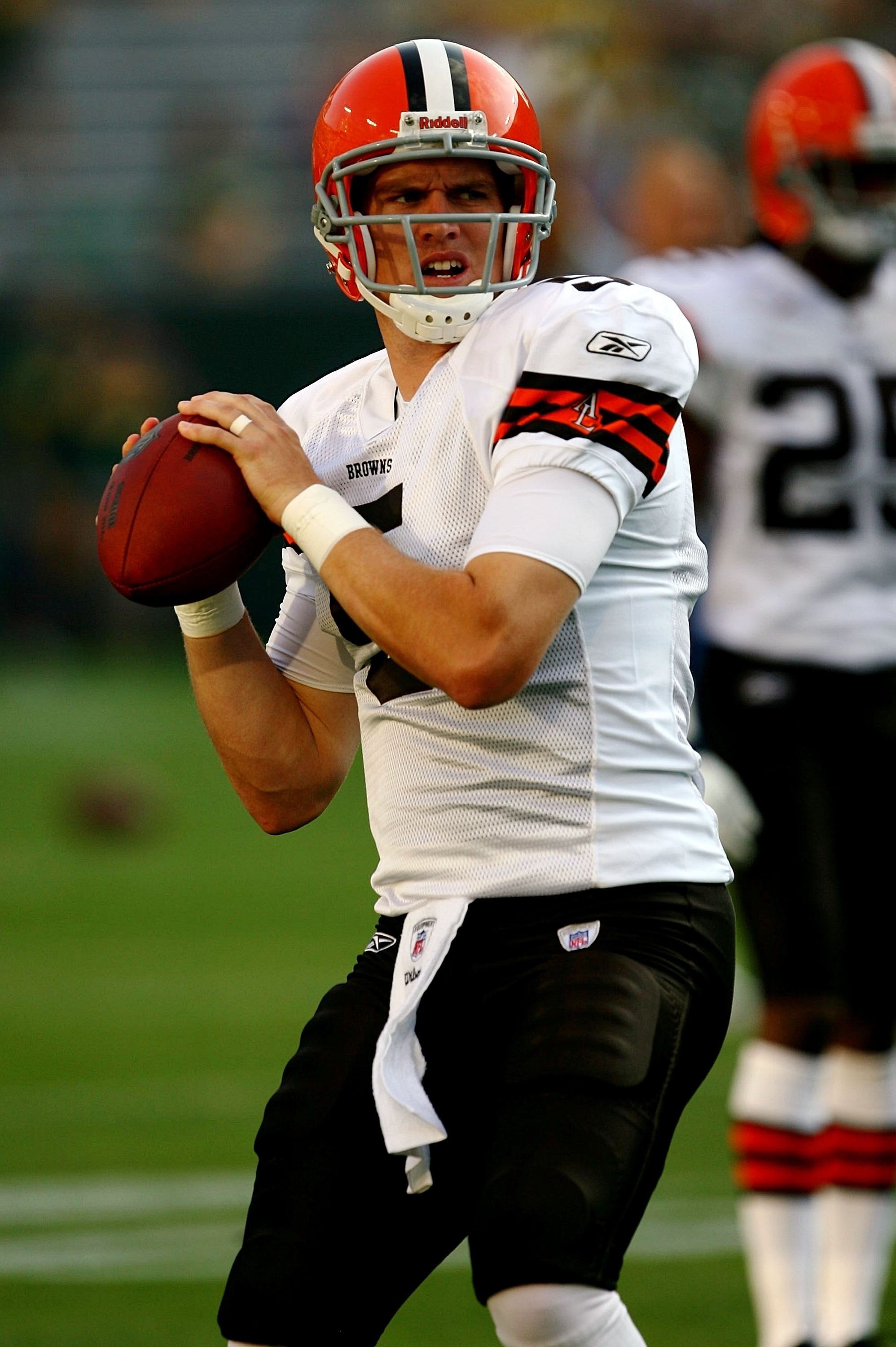 GREEN BAY, WI - AUGUST 15:  Quarterback Brett Ratliff #5 of the Cleveland Browns warms up before taking on the Green Bay Packers during the preseason game at Lambeau Field on August 15, 2009 in Green Bay, Wisconsin.  (Photo by Jonathan Daniel/Getty Images