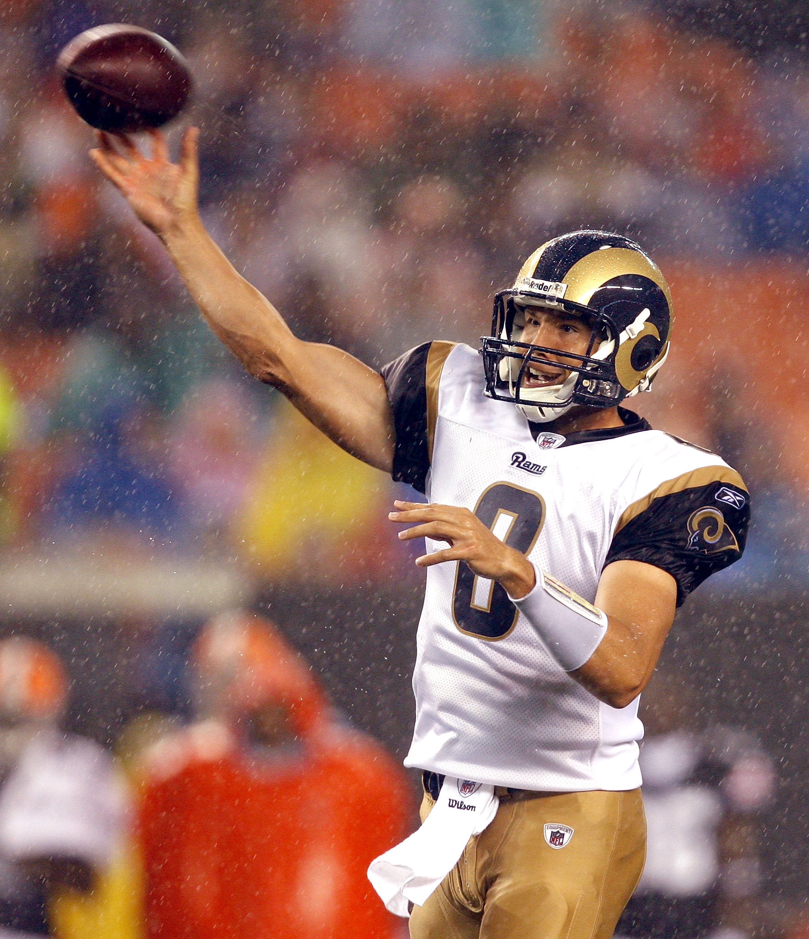 CLEVELAND - AUGUST 21:  Sam Bradford #8 of the St. Louis Rams throws to a teammate against the Cleveland Browns at Cleveland Browns Stadium on August 21, 2010 in Cleveland, Ohio.  (Photo by Matt Sullivan/Getty Images)