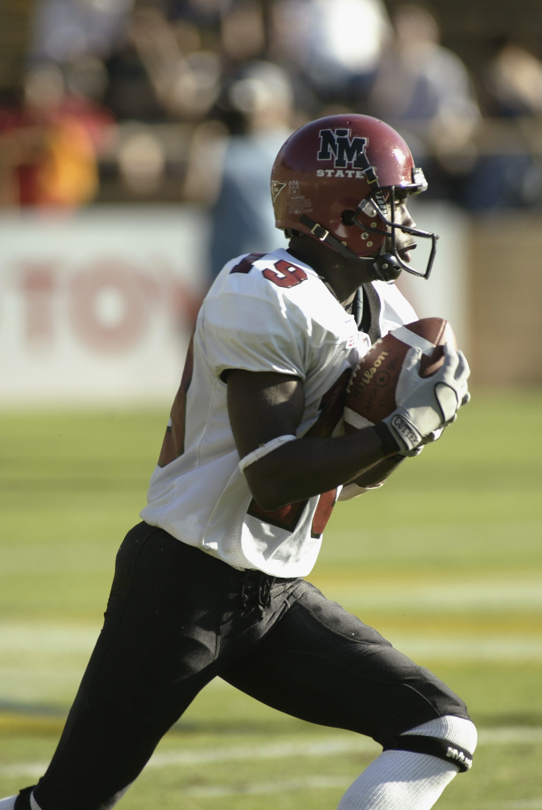 BERKELEY, CA - SEPTEMBER  7: P.J. Winston #19 of New Mexico State during the game against the California Golden Bears on September 7, 2002 at Memorial Stadium in Berkeley, California. (Photo By Scott Halleran/Getty Images)