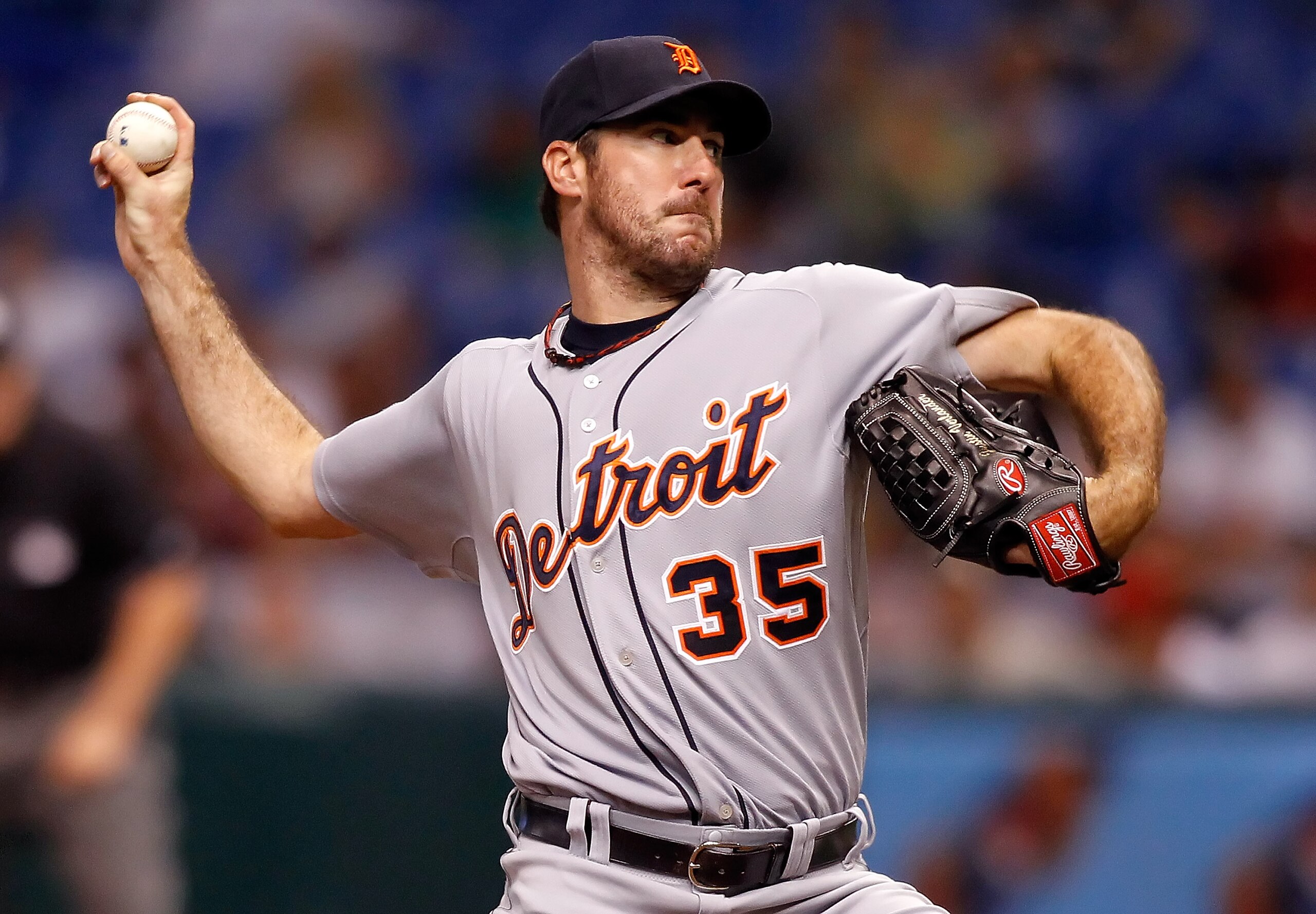 ST. PETERSBURG - JULY 27: Pitcher Justin Verlander #35 of the Detroit Tigers pitches against the Tampa Bay Rays during the game at Tropicana Field on July 27, 2010 in St. Petersburg, Florida. (Photo by J. Meric/Getty Images) ST. PETERSBURG - JULY 27: Pitcher Justin Verlander #35 of the Detroit Tigers pitches against the Tampa Bay Rays during the game at Tropicana Field on July 27, 2010 in St. Petersburg, Florida. (Photo by J. Meric/Getty Images)