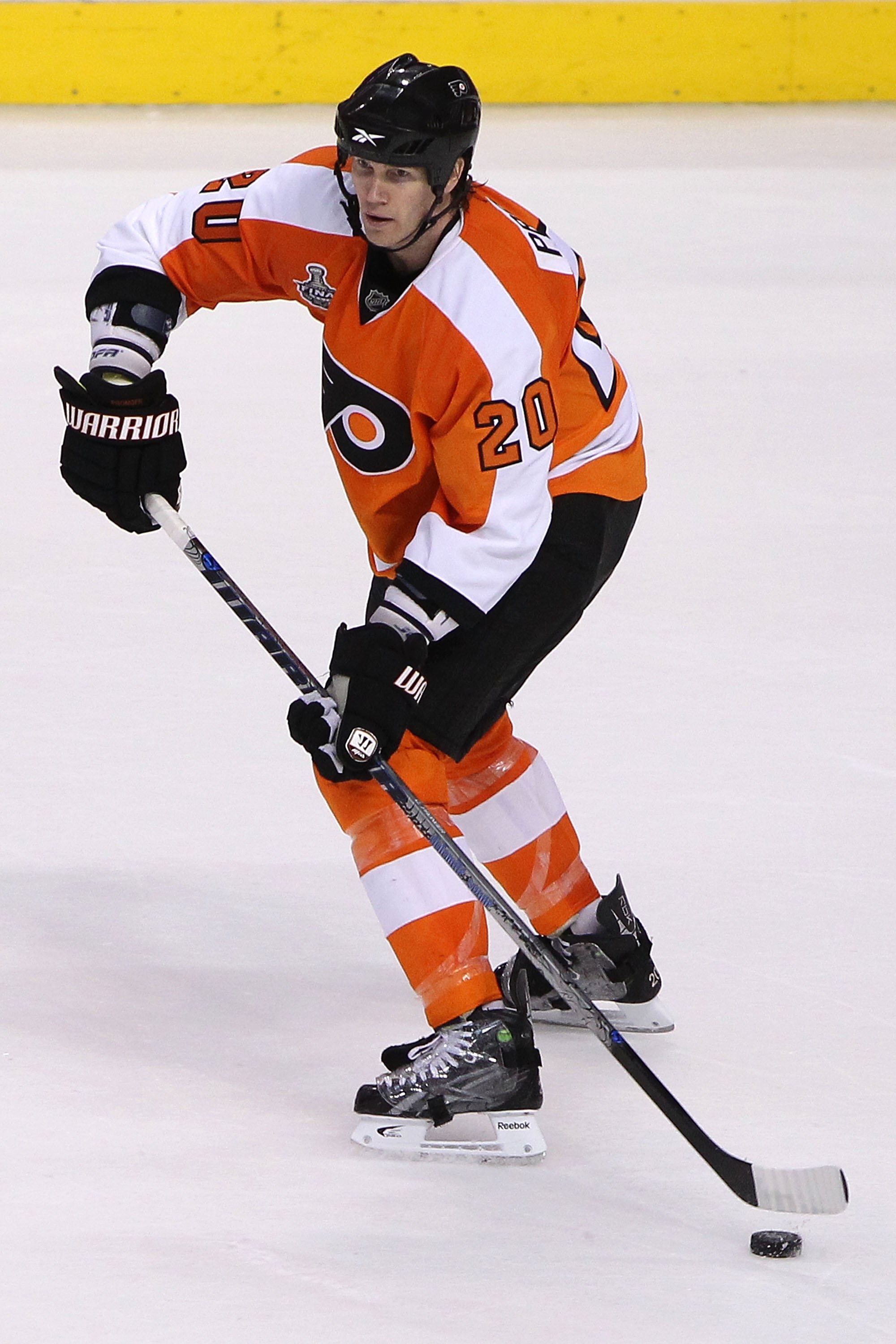 PHILADELPHIA - JUNE 09:  Chris Pronger #20 of the Philadelphia Flyers handles the puck against the Chicago Blackhawks in Game Six of the 2010 NHL Stanley Cup Final at the Wachovia Center on June 9, 2010 in Philadelphia, Pennsylvania.  (Photo by Andre Ring