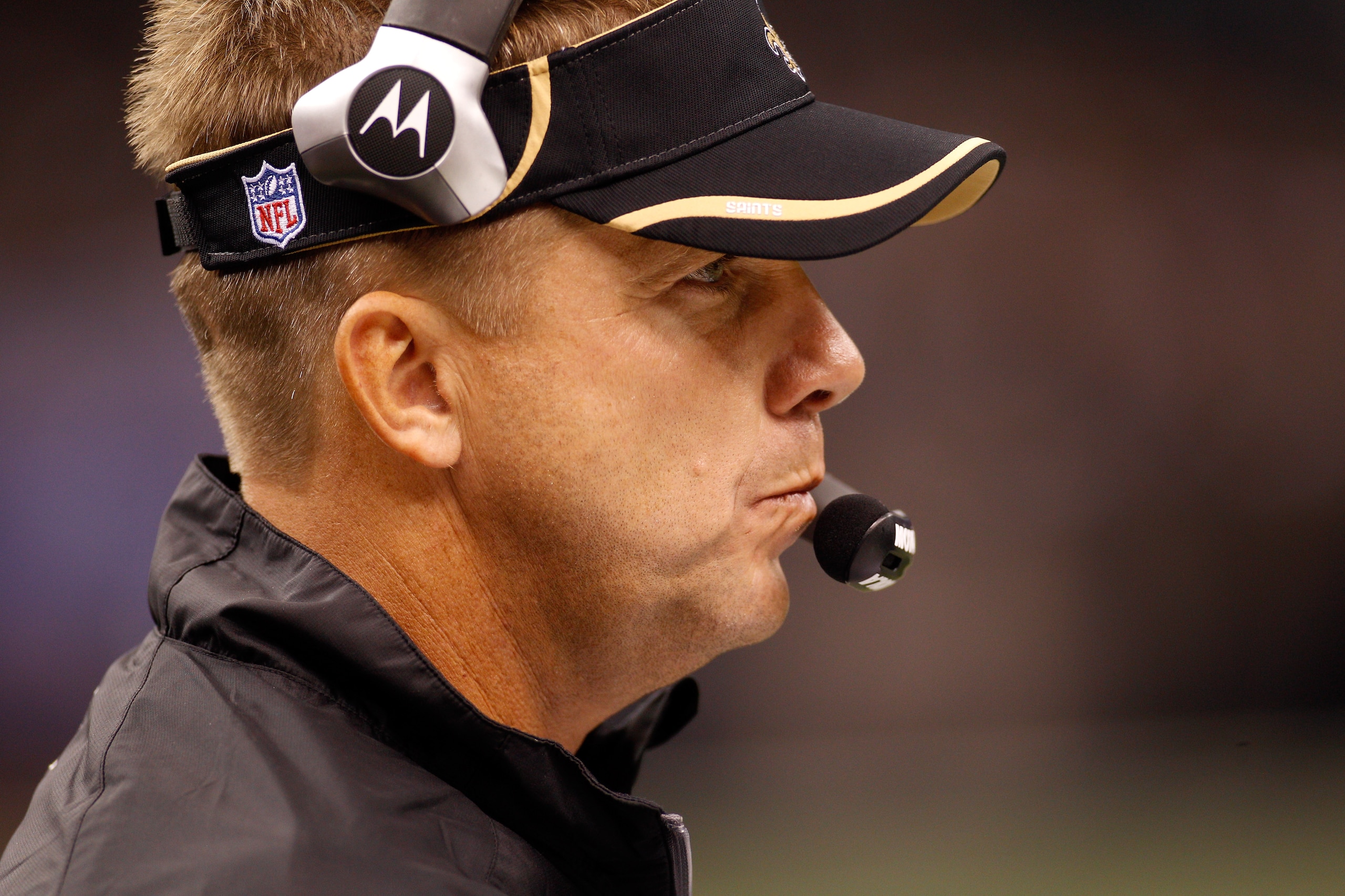 NEW ORLEANS - AUGUST 21:  Head coach Sean Payton of the New Orleans Saints watches a play against the Houston Texans at the Louisiana Superdome on August 21, 2010 in New Orleans, Louisiana.  (Photo by Chris Graythen/Getty Images)