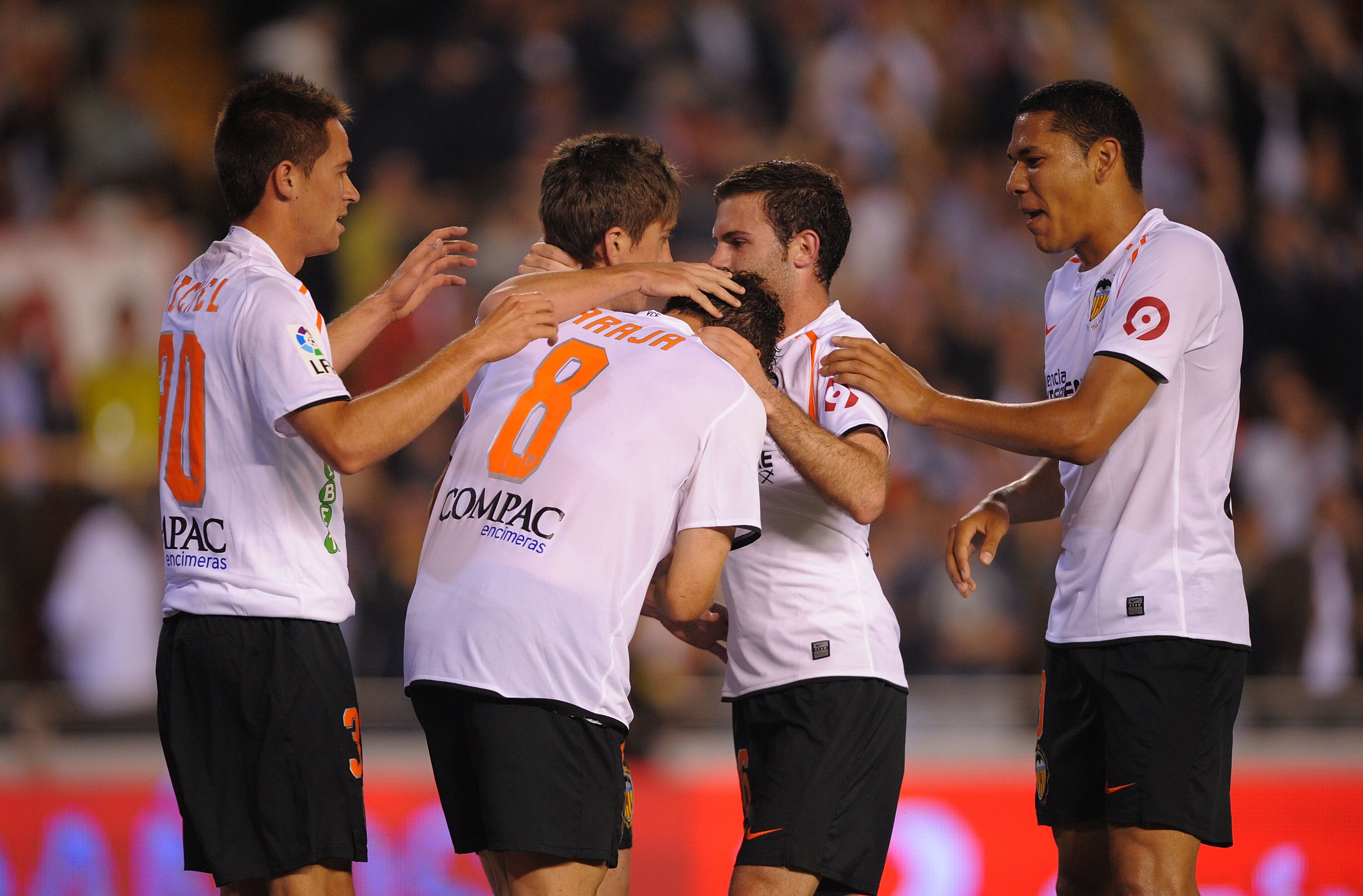 VALENCIA, SPAIN - MAY 09:  Ruben Baraja (#8) of Valencia celerbrates after scoring his team's third goal during the La Liga match between Valencia and Real Madrid at the Mestalla Stadium on May 9, 2009 in Valencia, Spain.  (Photo by Denis Doyle/Getty Imag