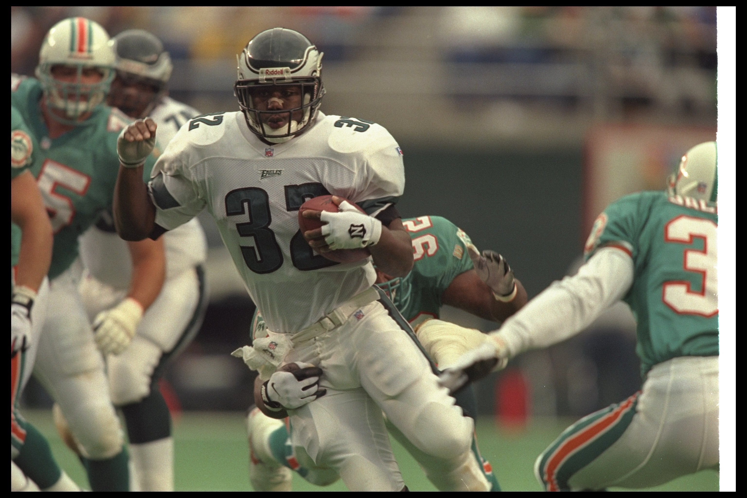 20 Oct 1996:  Running back Ricky Watters of the Philadelphia Eagles runs downfield during a game against the Miami Dolphins at Veteran''s Stadium in Philadelphia, Pennsylvania.  The Eagles won the game, 35-28. Mandatory Credit: Andy Lyons  /Allsport