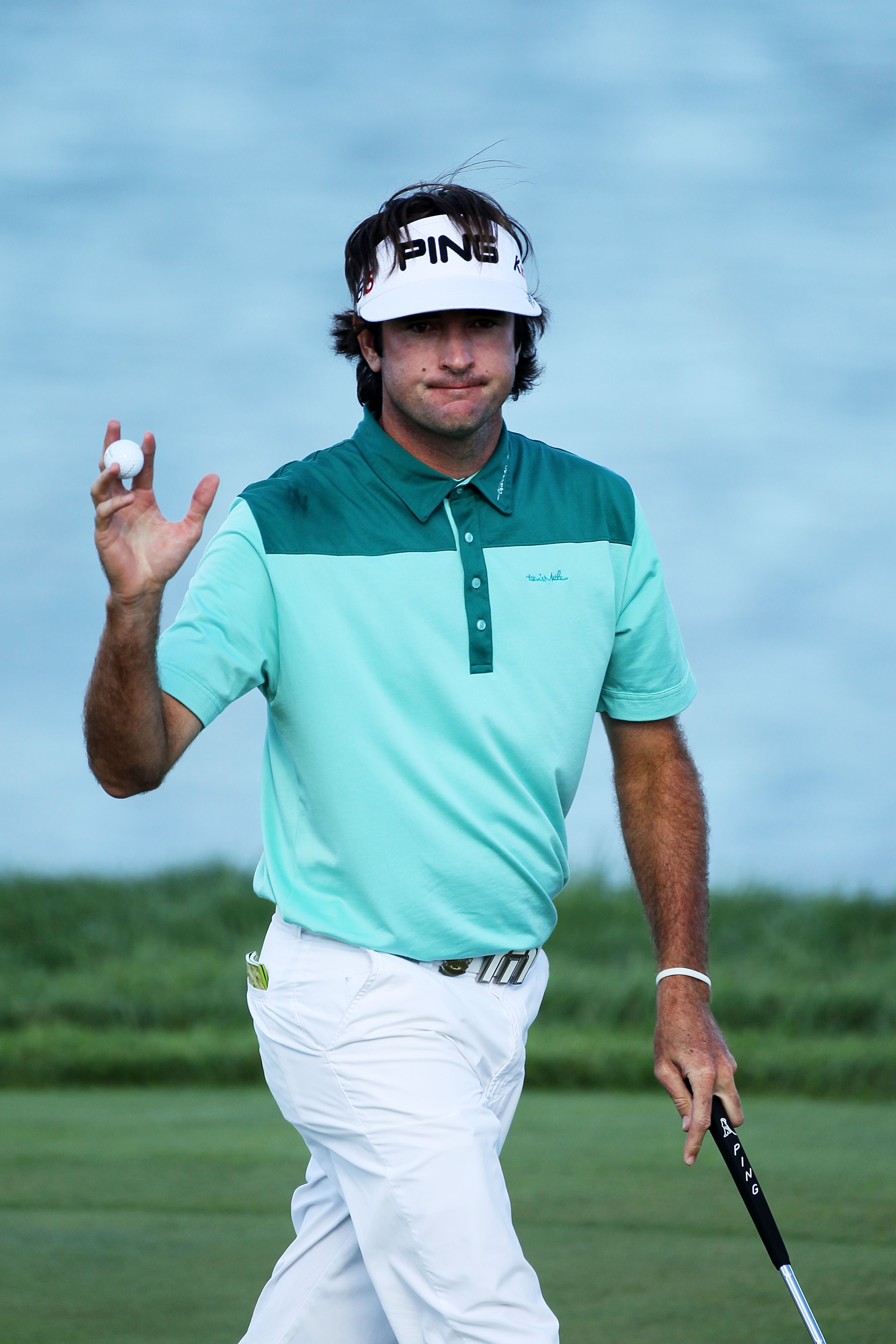 KOHLER, WI - AUGUST 15:  Bubba Watson waves to the gallery on the 17th green during the final round of the 92nd PGA Championship on the Straits Course at Whistling Straits on August 15, 2010 in Kohler, Wisconsin.  (Photo by Andy Lyons/Getty Images)