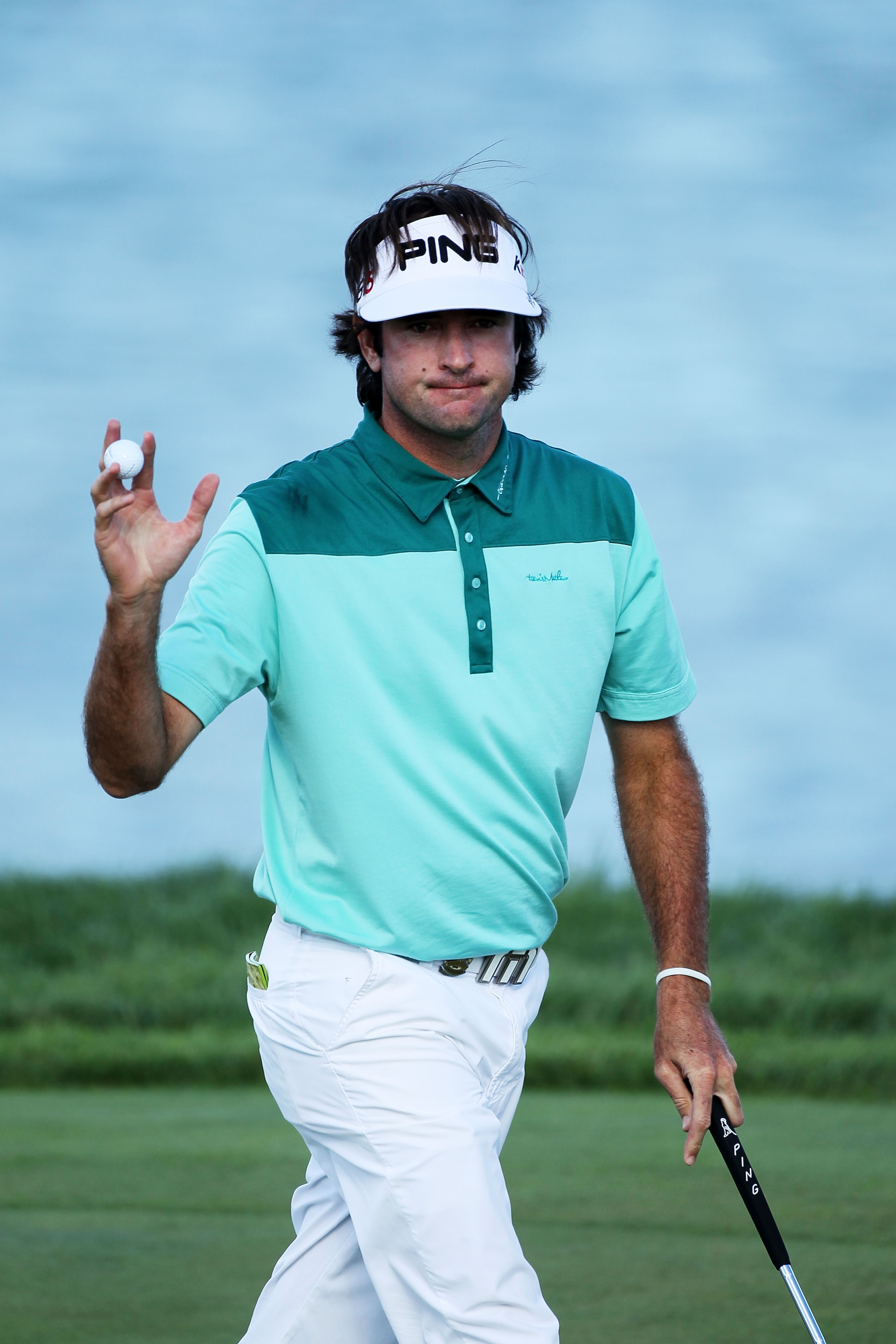 KOHLER, WI - AUGUST 15:  Bubba Watson waves to the gallery on the 17th green during the final round of the 92nd PGA Championship on the Straits Course at Whistling Straits on August 15, 2010 in Kohler, Wisconsin.  (Photo by Andy Lyons/Getty Images)