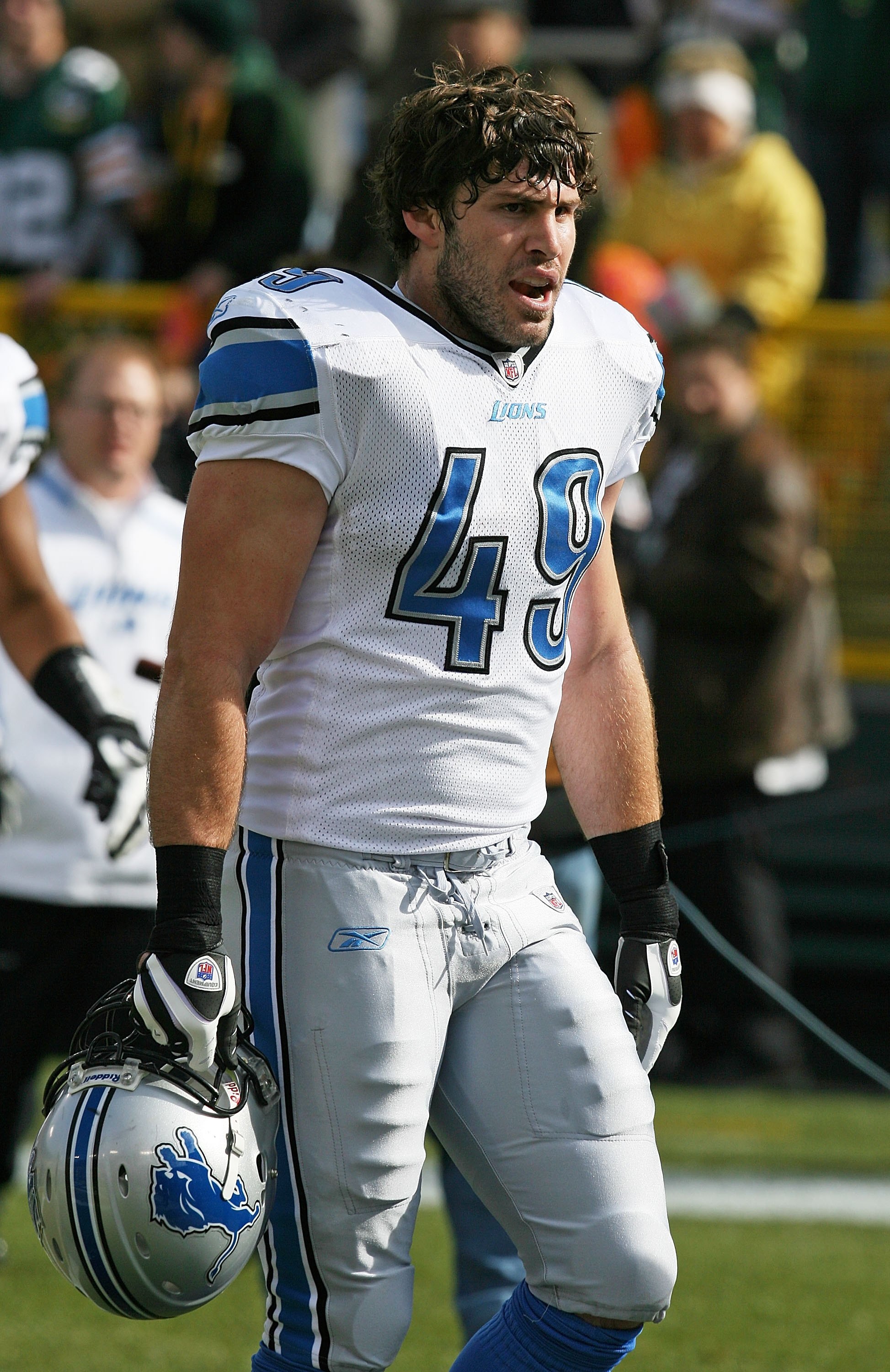 GREEN BAY, WI - OCTOBER 18: Zack Follett #49 of the Detroit Lions participates in warm-ups before a game against the Green Bay Packers at Lambeau Field on October 18, 2009 in Green Bay, Wisconsin. The Packers defeated the Lions 26-0. (Photo by Jonathan Da