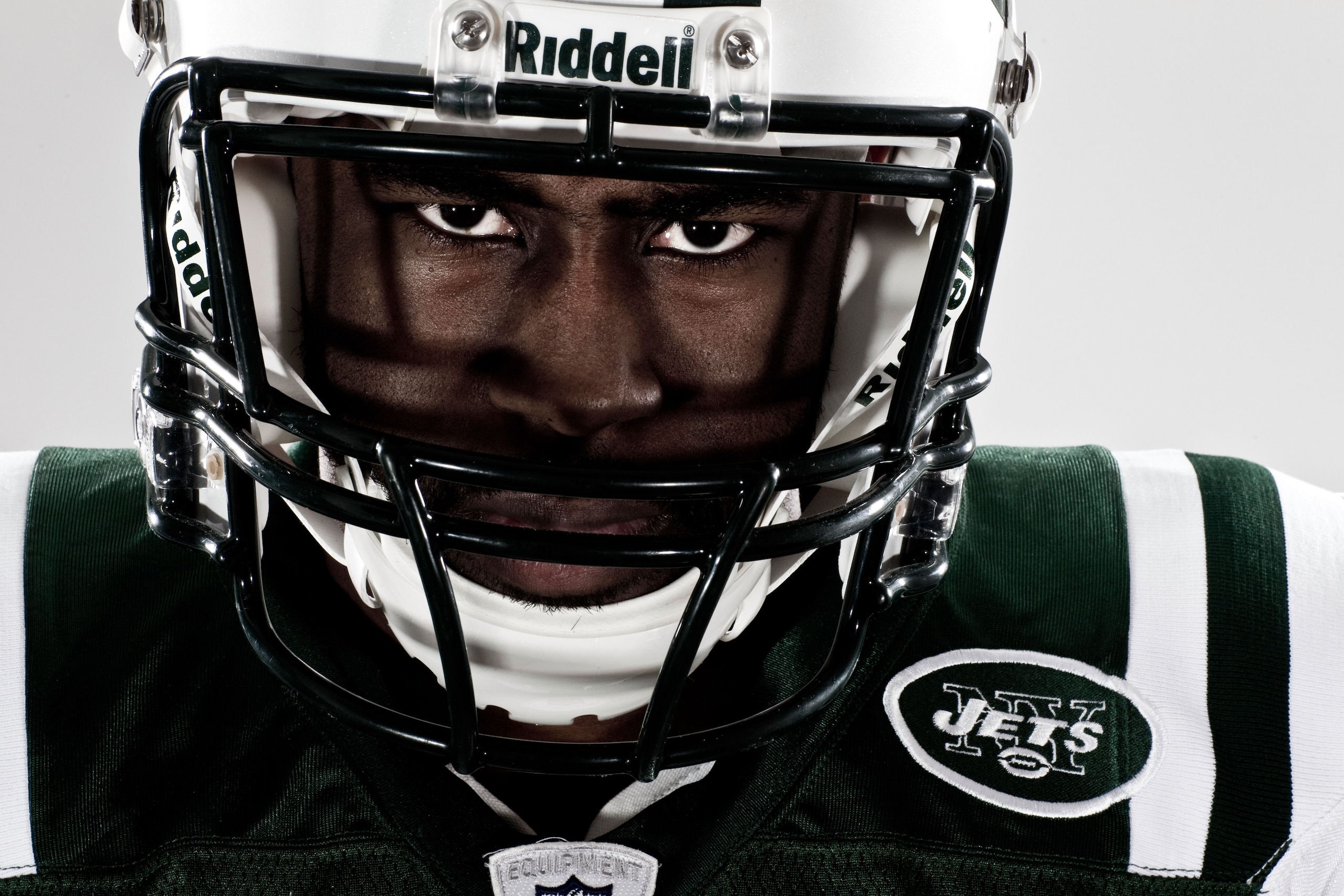 NEW YORK, NY - MARCH 16:  New York Jets Darrelle Revis poses for a portrait on March 16, 2010 in New York, New York.  (Photo by Chris McGrath/Getty Images)