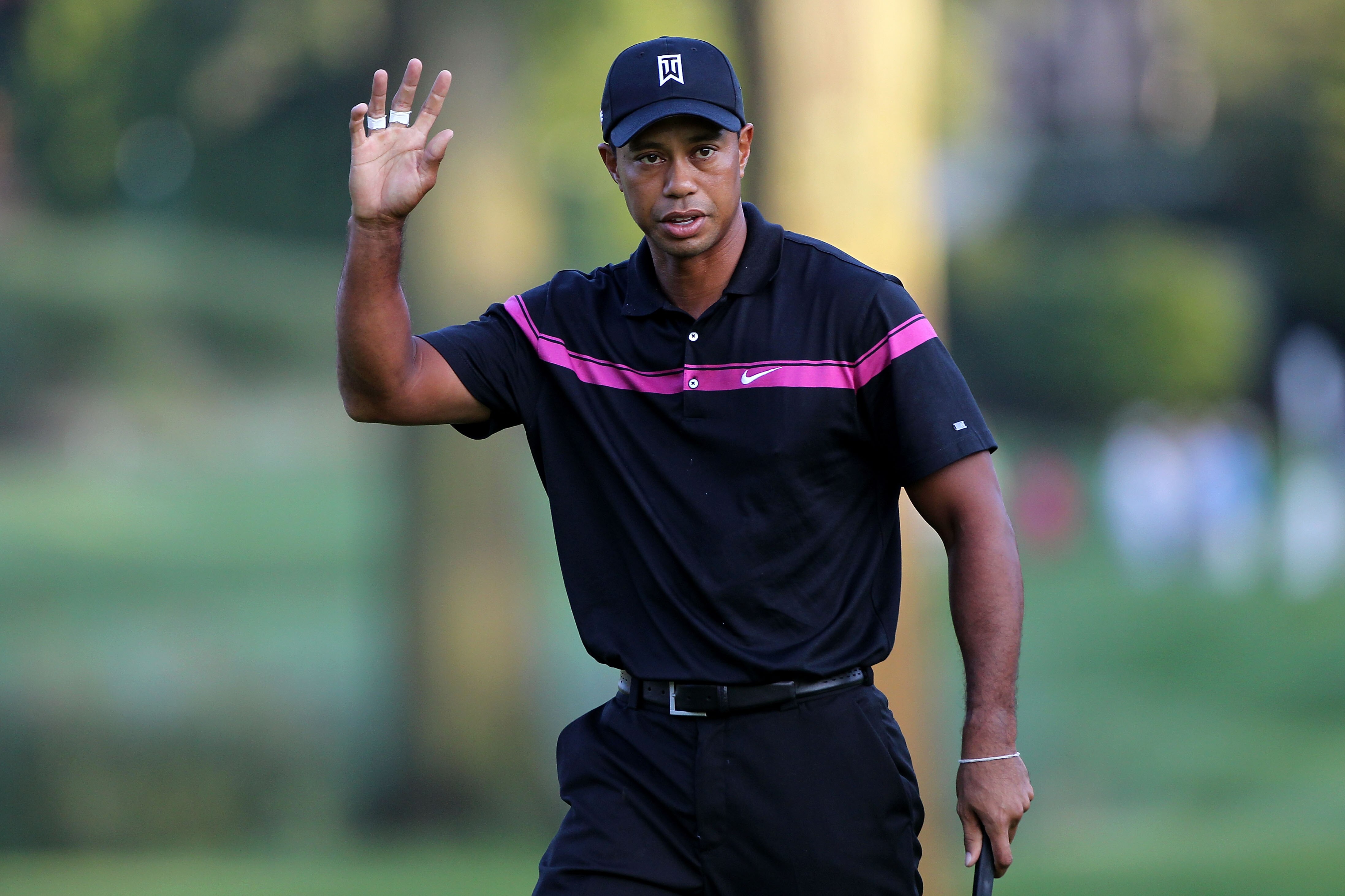 PARAMUS, NJ - AUGUST 26:  Tiger Woods watches his tee shot on the 14th hole during the first round of The Barclays at the Ridgewood Country Club on August 26, 2010 in Paramus, New Jersey.  (Photo by Scott Halleran/Getty Images)