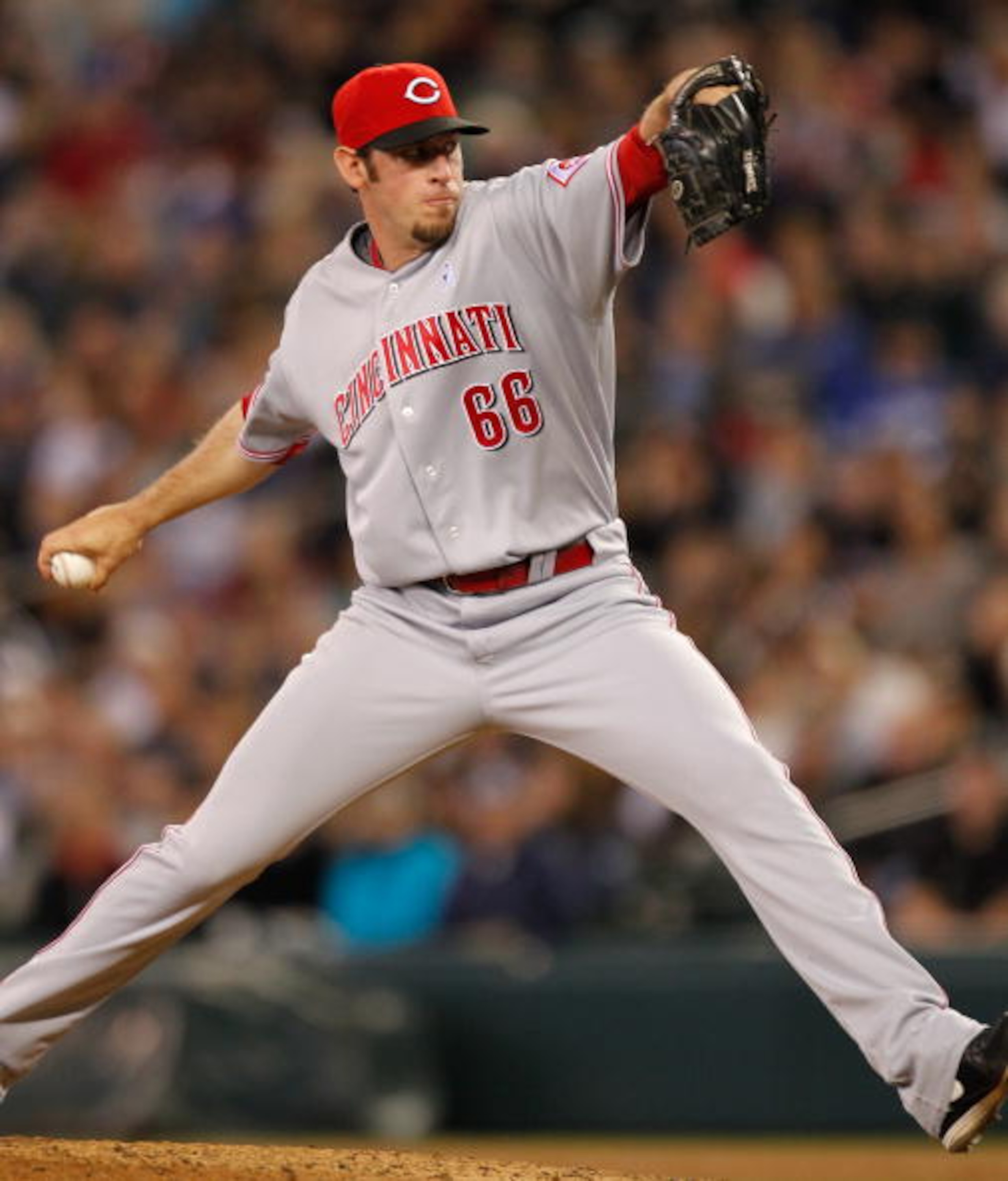 SEATTLE - JUNE 20: Relief pitcher Logan Ondrusek #66 of the Cincinnati Reds pitches against the Seattle Mariners on June 20, 2010 at Safeco Field in Seattle, Washington. (Photo by Otto Greule Jr/Getty Images) SEATTLE - JUNE 20: Relief pitcher Logan Ondrusek #66 of the Cincinnati Reds pitches against the Seattle Mariners on June 20, 2010 at Safeco Field in Seattle, Washington. (Photo by Otto Greule Jr/Getty Images)