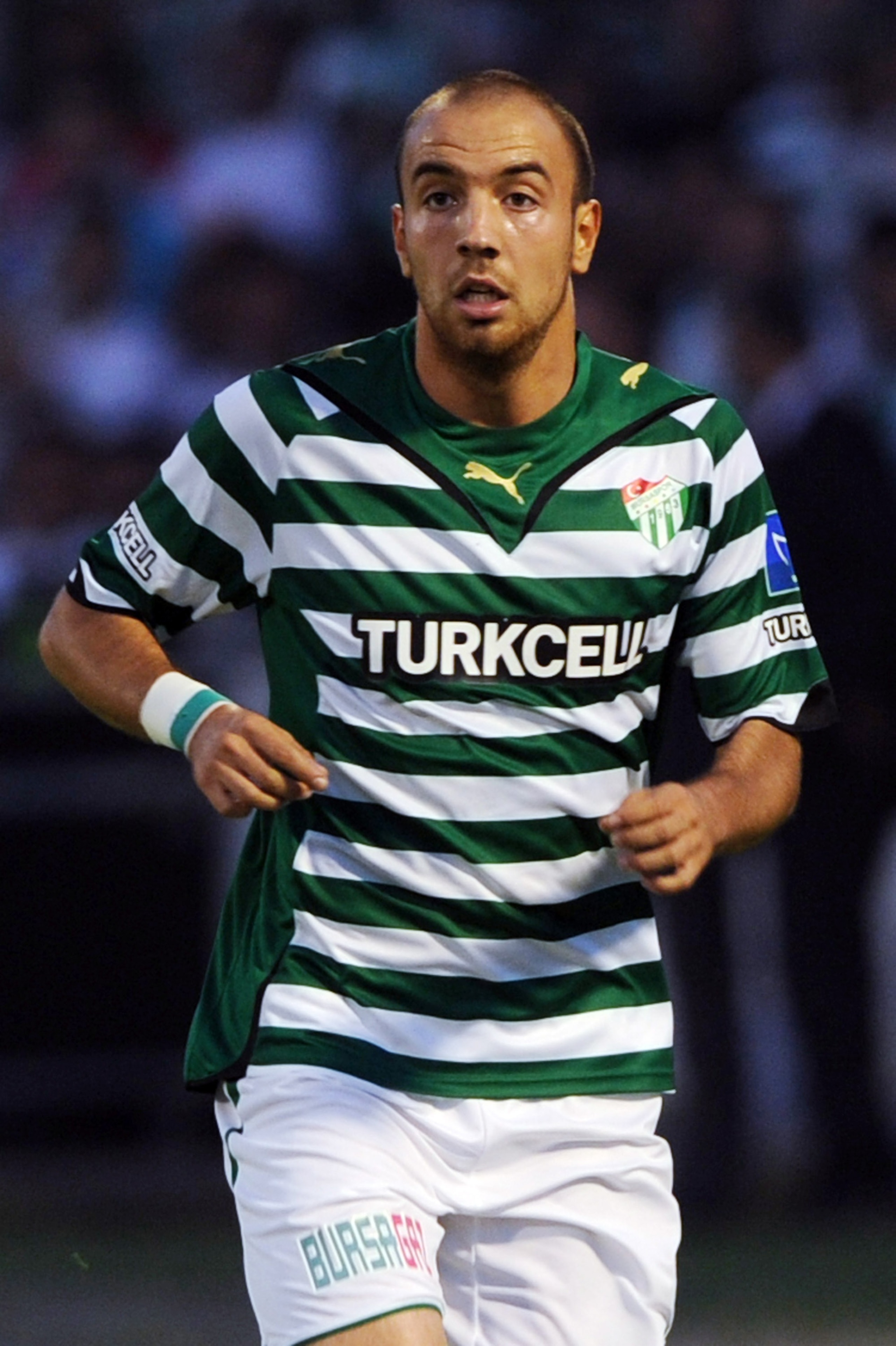 BURSA, TURKEY - MAY 16: Sercan Yildirim of Bursaspor in action during the Super League match between Bursaspor and Besiktas at Ataturk Stadium on May 16, 201o in Bursa, Turkey. (Photo by EuroFootball/Getty Images) BURSA, TURKEY - MAY 16: Sercan Yildirim of Bursaspor in action during the Super League match between Bursaspor and Besiktas at Ataturk Stadium on May 16, 201o in Bursa, Turkey. (Photo by EuroFootball/Getty Images)