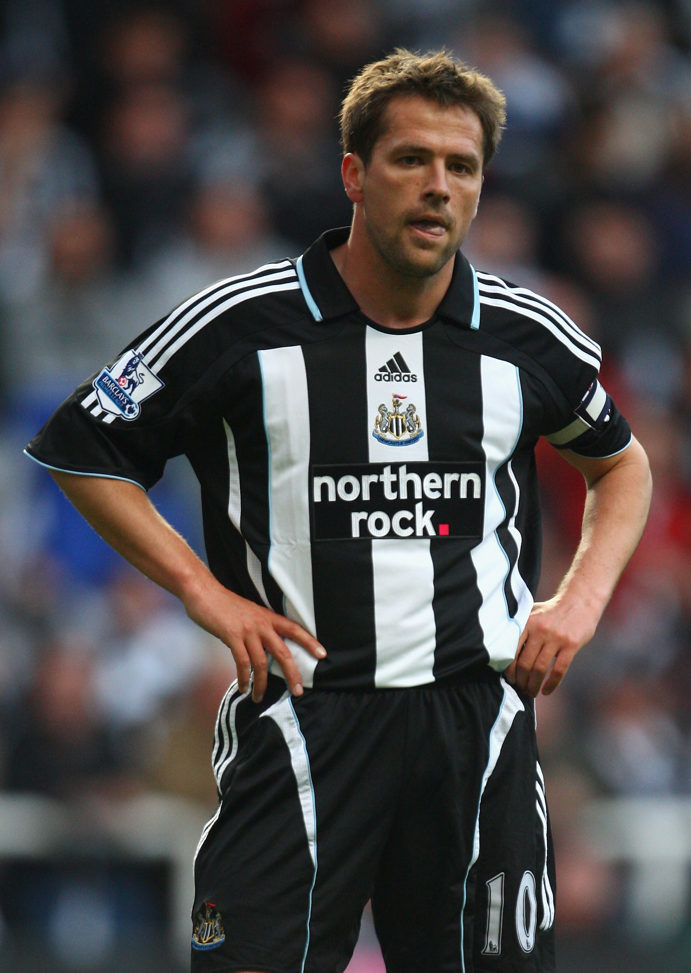 NEWCASTLE, UNITED KINGDOM - MAY 11:  Michael Owen of Newcastle United looks on during the Barclays Premier League match between Newcastle United and Middlesbrough at St James' Park on May 11, 2009 in Newcastle, England.  (Photo by Laurence Griffiths/Getty