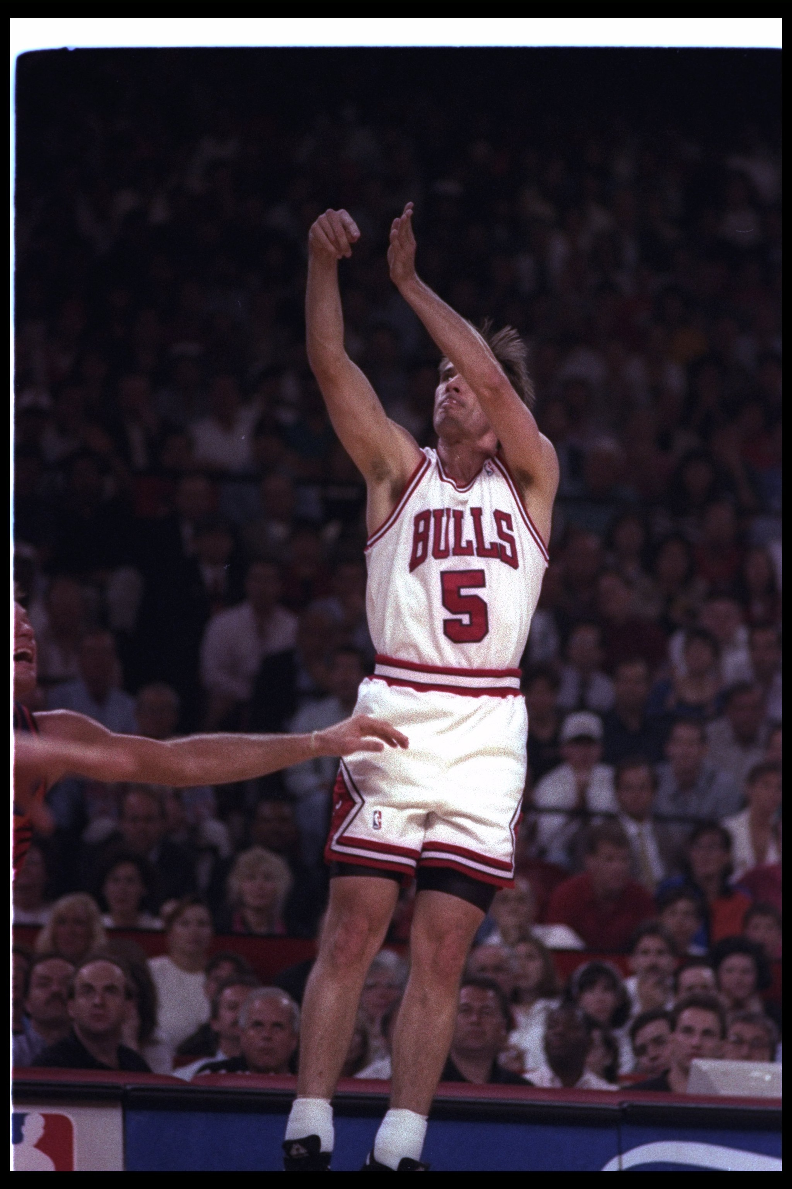 18 Jun 1993:  Guard John Paxson of the Chicago Bulls takes a shot during Game Five of the NBA finals against the Phoenix Suns at the United Center in Chicago, Illinois.  The Suns won the game, 108-98. Mandatory Credit: Jonathan Daniel  /Allsport