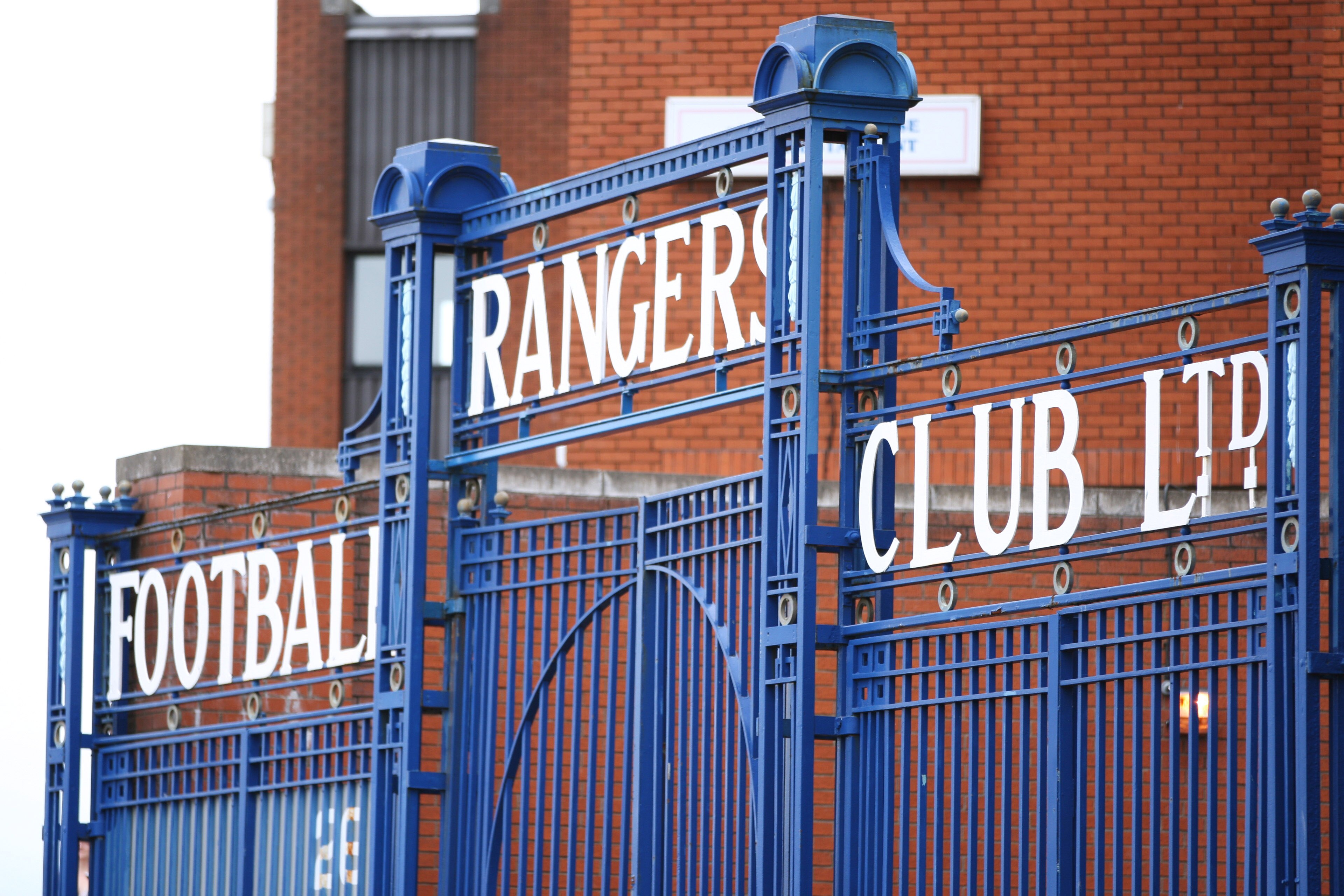 GLASGOW, UNITED KINGDOM - AUGUST 14: General view of Ibrox stadium prior to the the Clydesdale Bank Scottish Premier League match between Glasgow Rangers and Kilmarnock at Ibrox Stadium on August 14, 2010 in Glasgow, Scotland. (Photo by Ian MacNicol/Get GLASGOW, UNITED KINGDOM - AUGUST 14: General view of Ibrox stadium prior to the the Clydesdale Bank Scottish Premier League match between Glasgow Rangers and Kilmarnock at Ibrox Stadium on August 14, 2010 in Glasgow, Scotland. (Photo by Ian MacNicol/Get