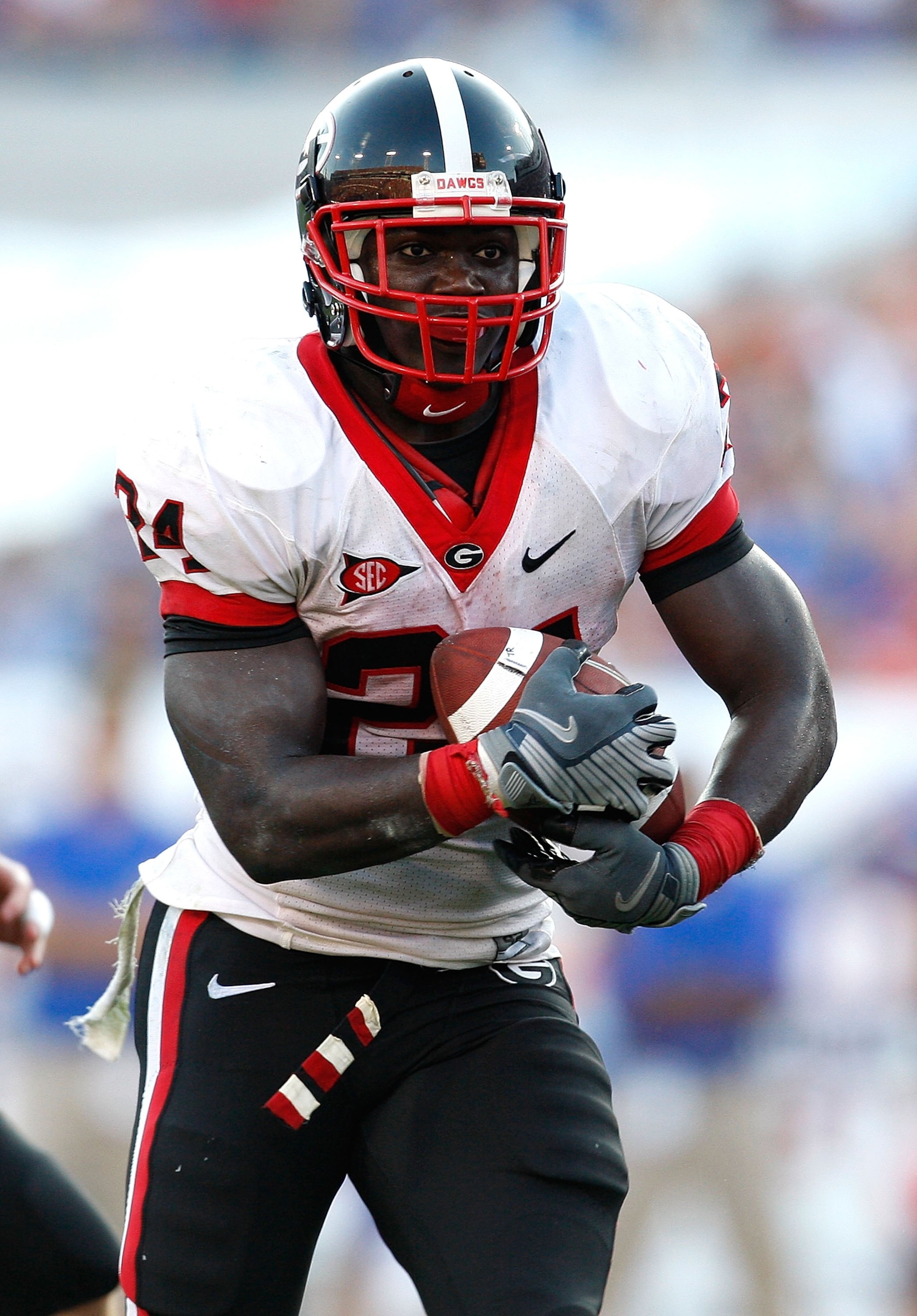 JACKSONVILLE, FL - OCTOBER 31: Washaun Ealey #24 of the Georgia Bulldogs against the Florida Gators at Jacksonville Municipal Stadium on October 31, 2009 in Jacksonville, Florida. (Photo by Kevin C. Cox/Getty Images) JACKSONVILLE, FL - OCTOBER 31: Washaun Ealey #24 of the Georgia Bulldogs against the Florida Gators at Jacksonville Municipal Stadium on October 31, 2009 in Jacksonville, Florida. (Photo by Kevin C. Cox/Getty Images)