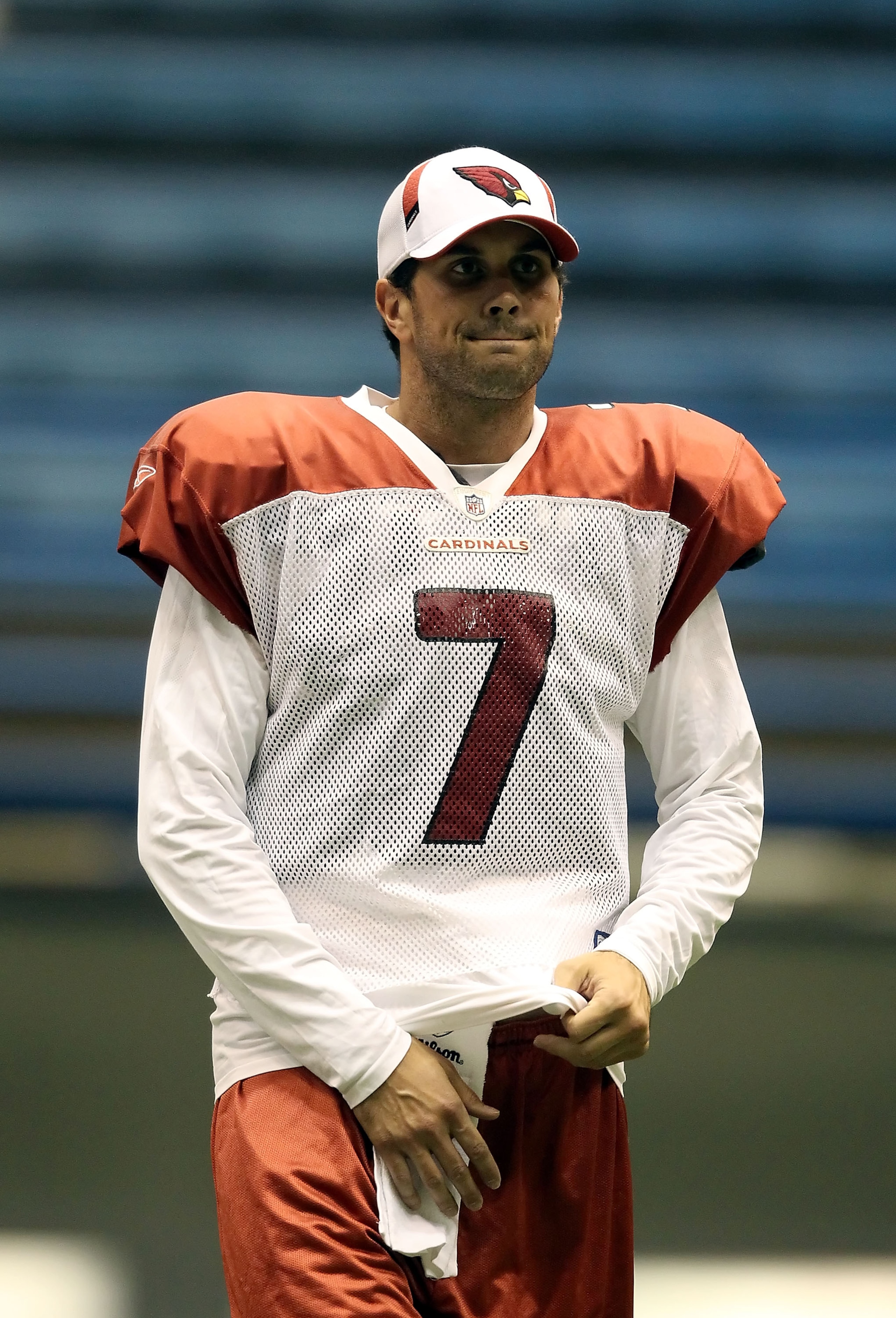 FLAGSTAFF, AZ - AUGUST 01:  Quarterback Matt Leinart #7 of the Arizona Cardinals practices at Northern Arizona University Walkup Stadium on August 1, 2010 in Flagstaff, Arizona.  (Photo by Christian Petersen/Getty Images)