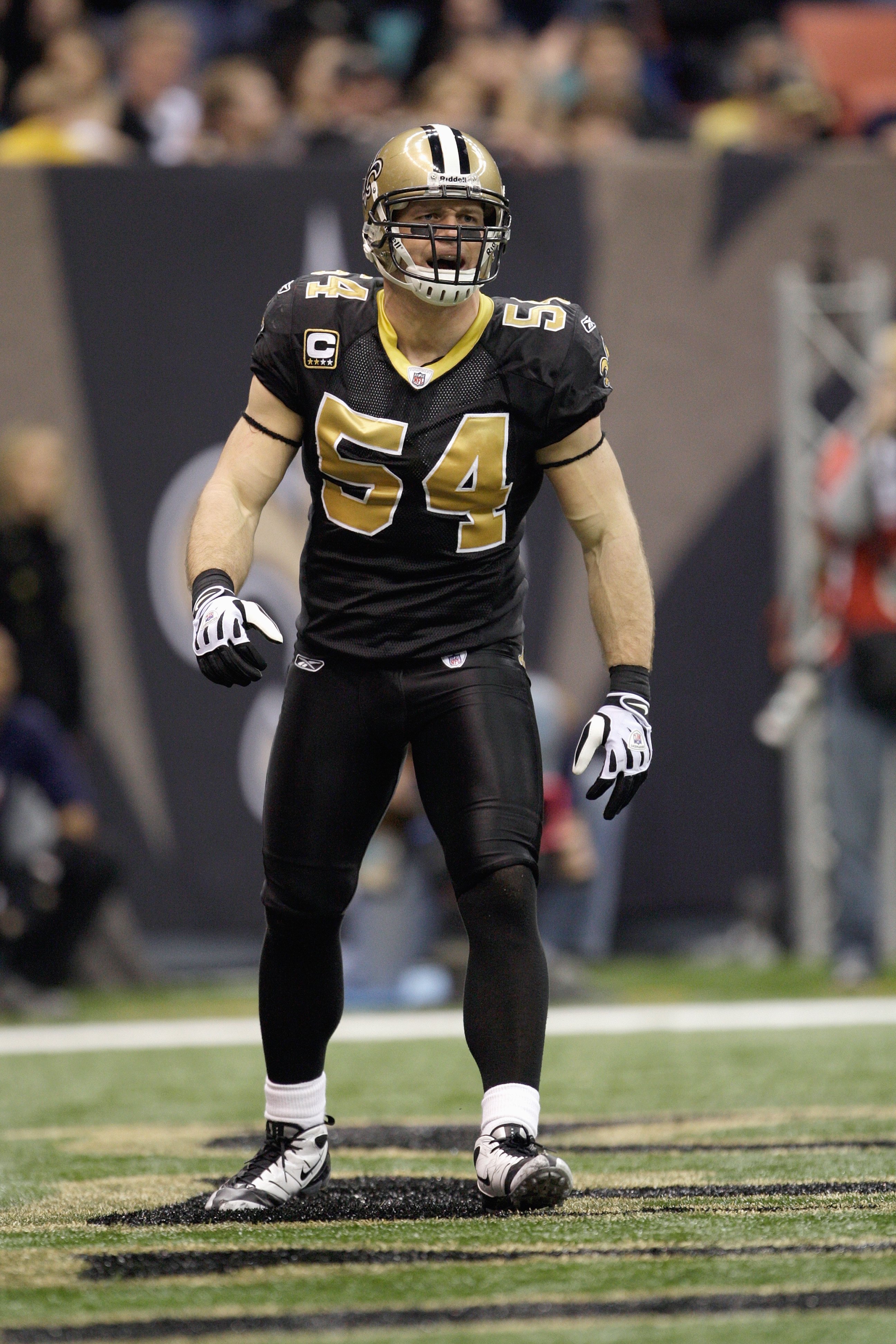 NEW ORLEANS - DECEMBER 27:  Troy Evans #54 of the New Orleans Saints moves on the field during the game against the Tampa Bay Buccaneers on December 27, 2009 at Louisiana Superdome in New Orleans, Louisiana. (Photo by Jamie Squire/Getty Images)