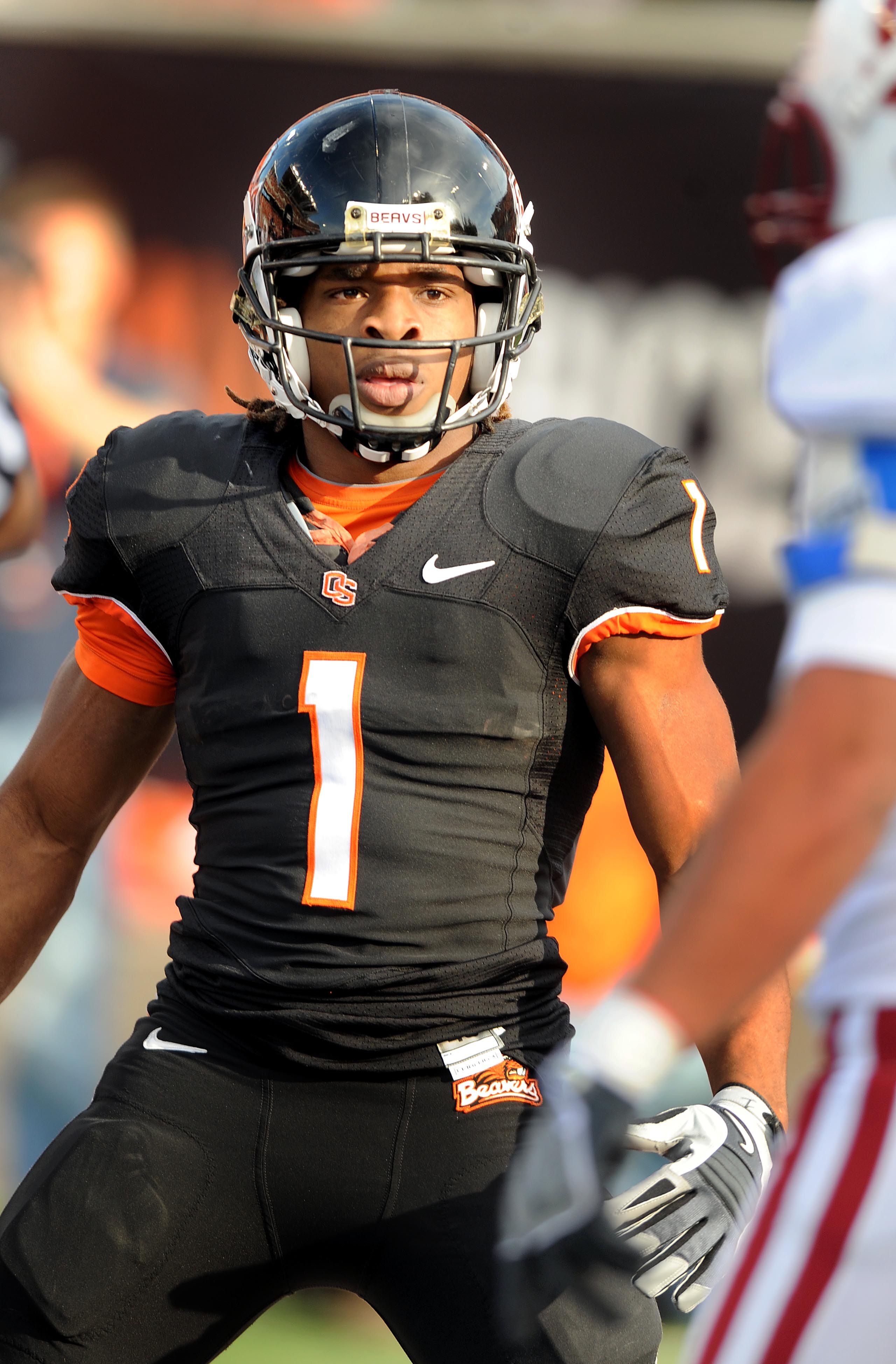 CORVALLIS, OR - OCTOBER 10: Running back Jacquizz Rodgers #1 of the Oregon State Beavers stares down a Stanford Cardinals defender in the first quarter of the game at Reser Stadium on October 10, 2009 in Corvallis, Oregon. Oregon State won the game 38-28.