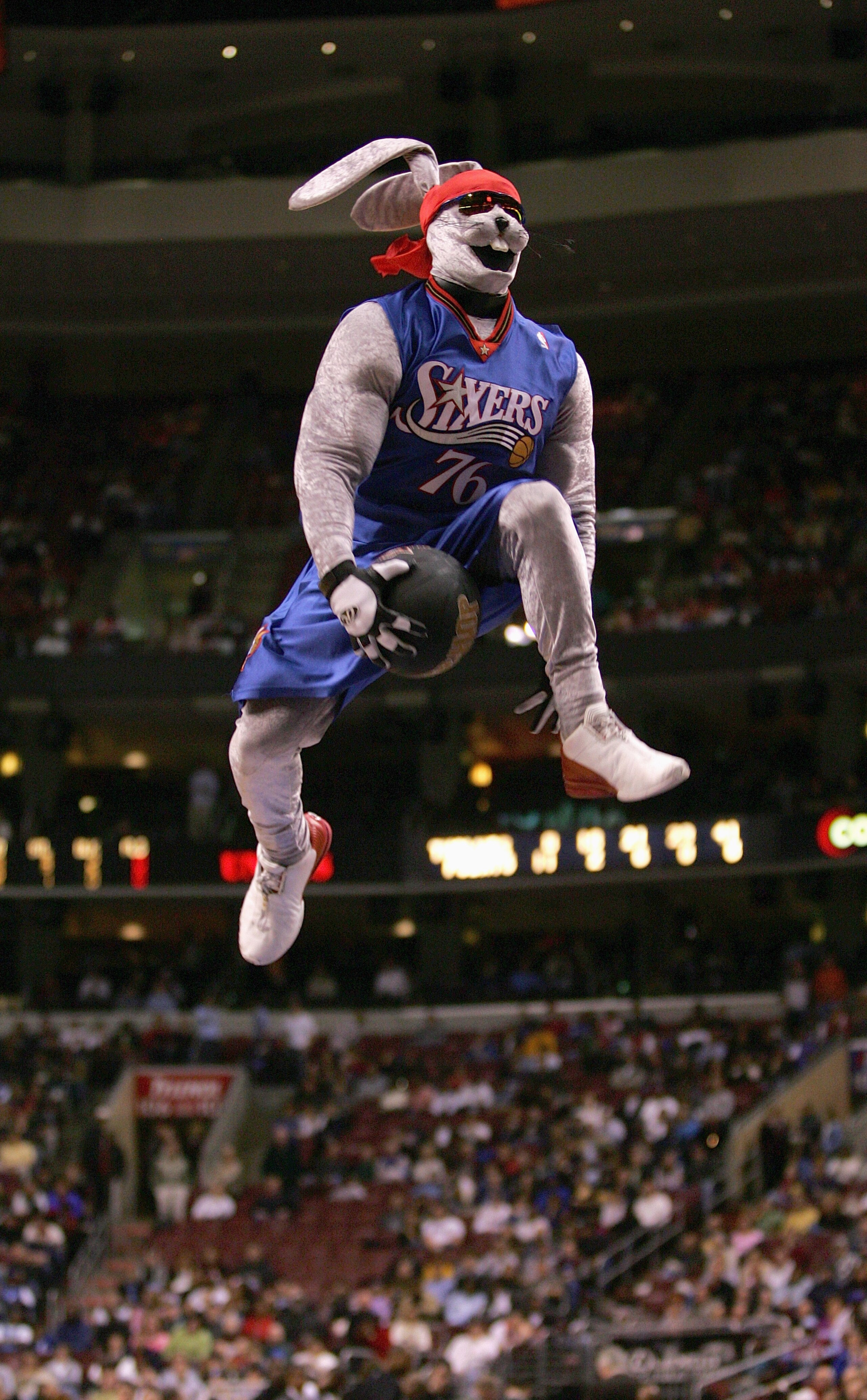 PHILADELPHIA - DECEMBER 8: Hip-Hop, the Philadelphia 76ers mascot, durnks the ball against the Minnesota Timberwolves during the game at the Wachovia Center on December 8, 2004 in Philadelphia, Pennsylvania. The Wolves won 119-84. NOTE TO USER: User exp PHILADELPHIA - DECEMBER 8: Hip-Hop, the Philadelphia 76ers mascot, durnks the ball against the Minnesota Timberwolves during the game at the Wachovia Center on December 8, 2004 in Philadelphia, Pennsylvania. The Wolves won 119-84. NOTE TO USER: User exp